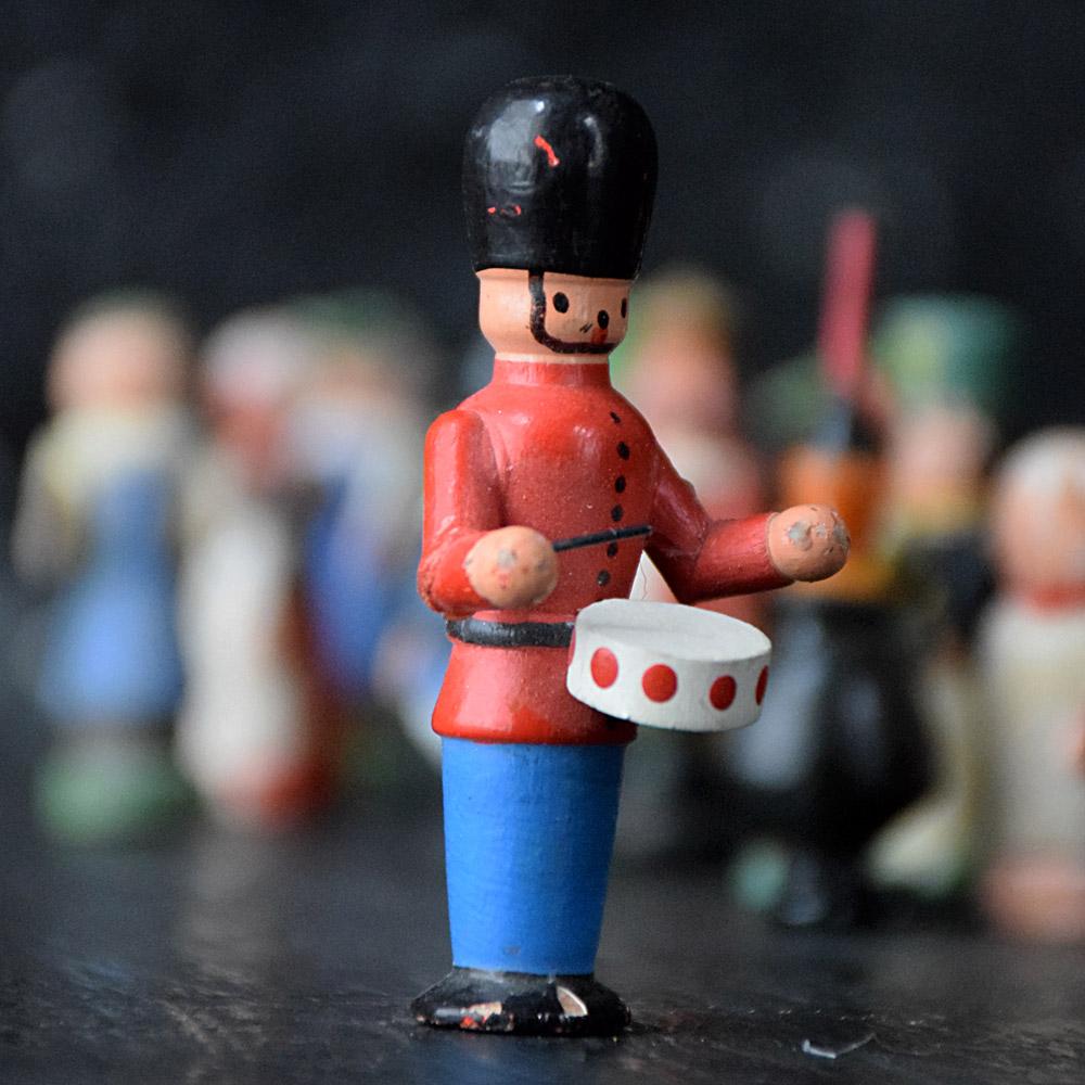 Erzgebirge Toy Figures, circa 1930 1
