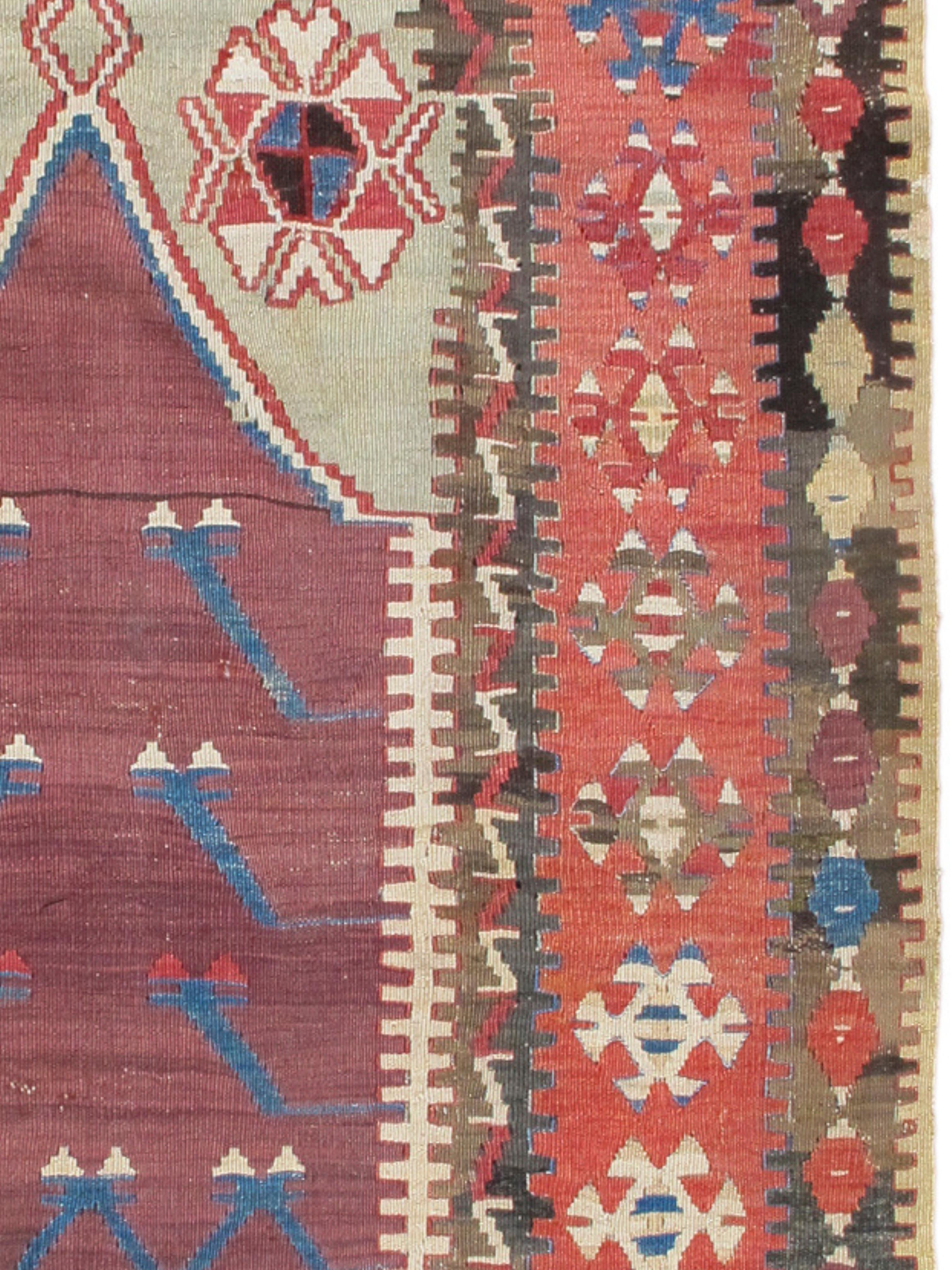 Annodato a mano Kilim da preghiera di Erzurum, XIX secolo in vendita