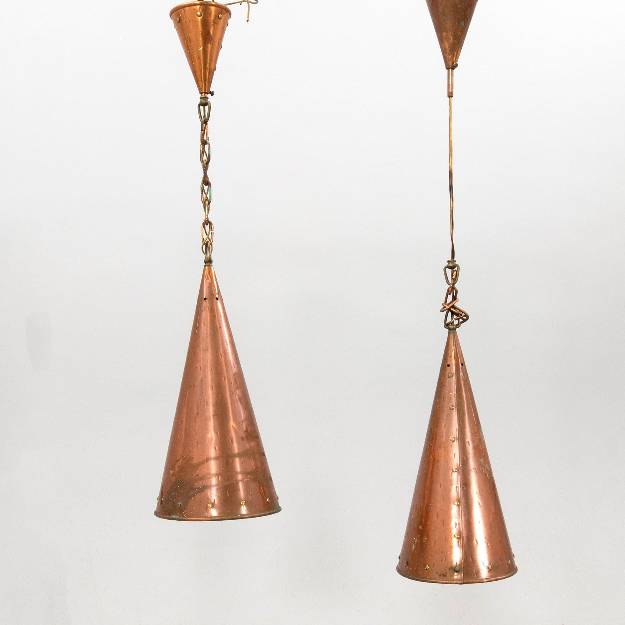 Mid-Century moderno Lampada a sospensione E. S. Horn Aalestrup in rame martellato a mano Danimarca anni '50 in vendita