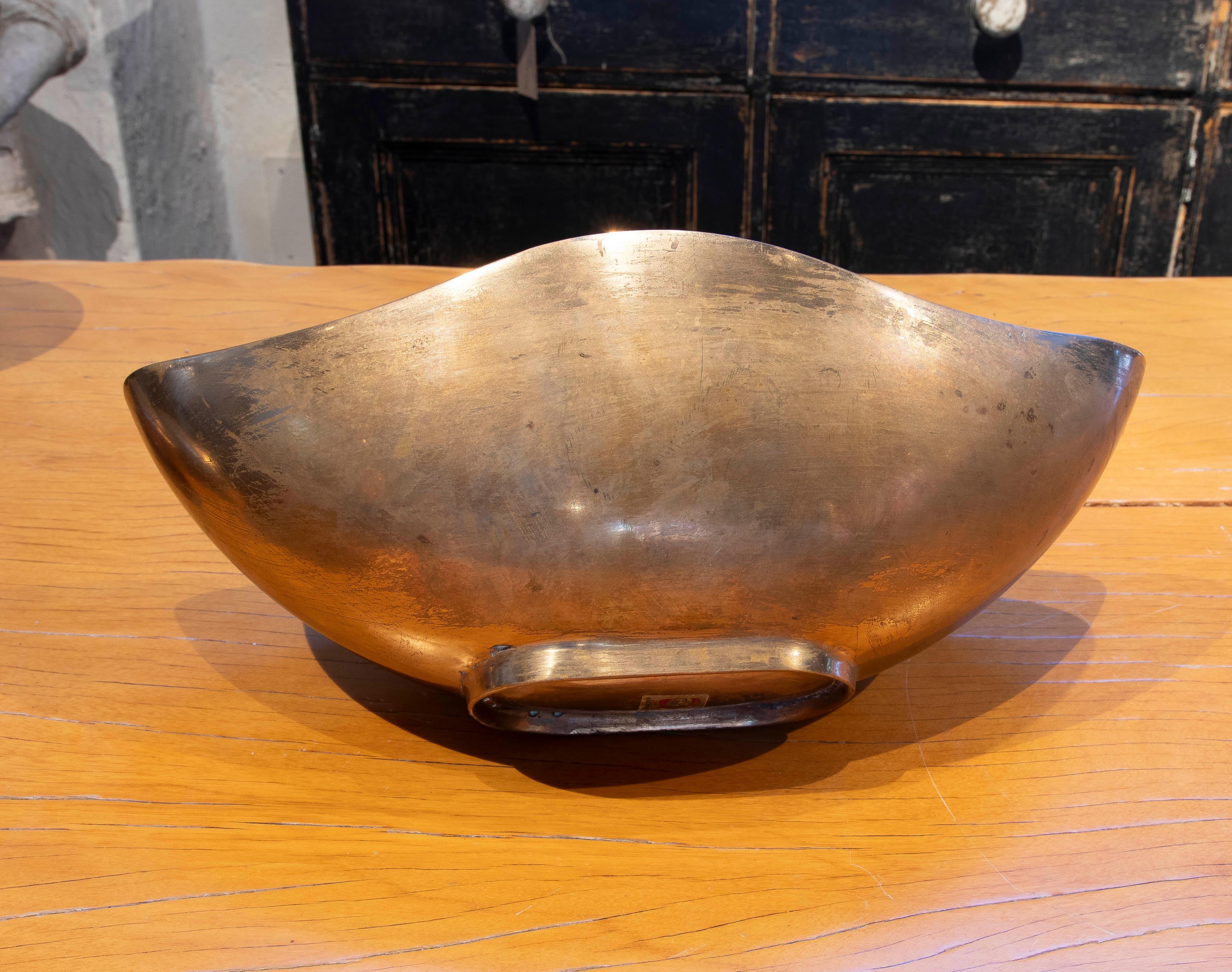 Esa Fedrigolli Sculptural Bowl in Solid Sand Cast Bronze. Signed For Sale 3