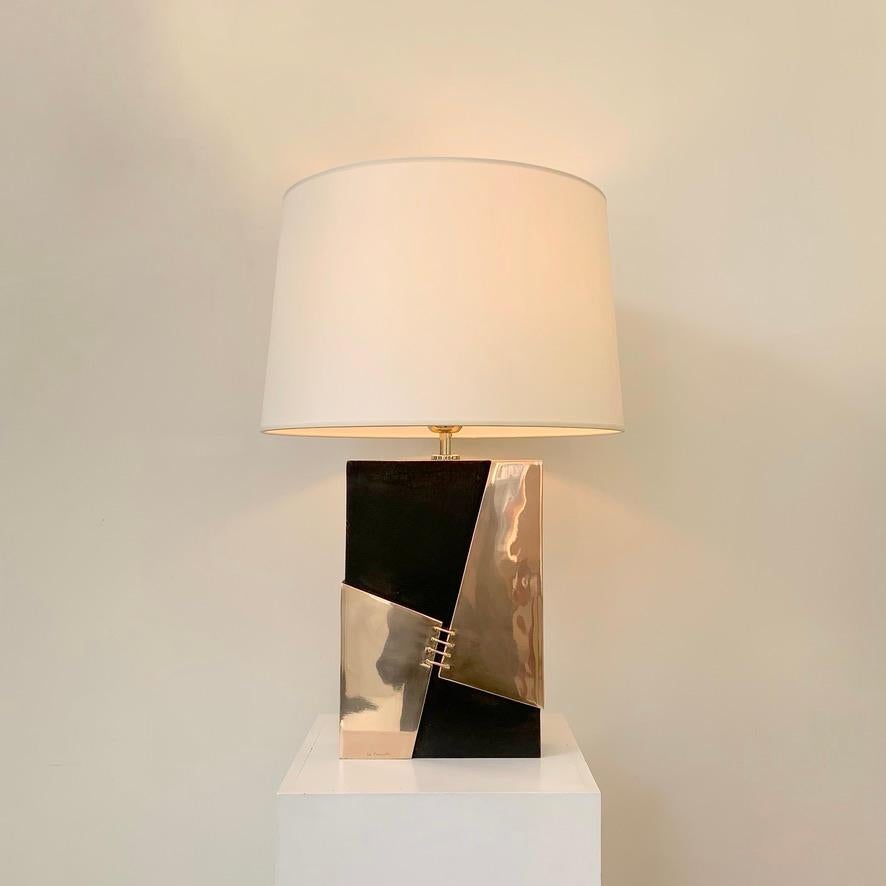 Esa Fegdrigolli Signierte Bronze-Tischlampe, um 1975, Italien im Angebot 3