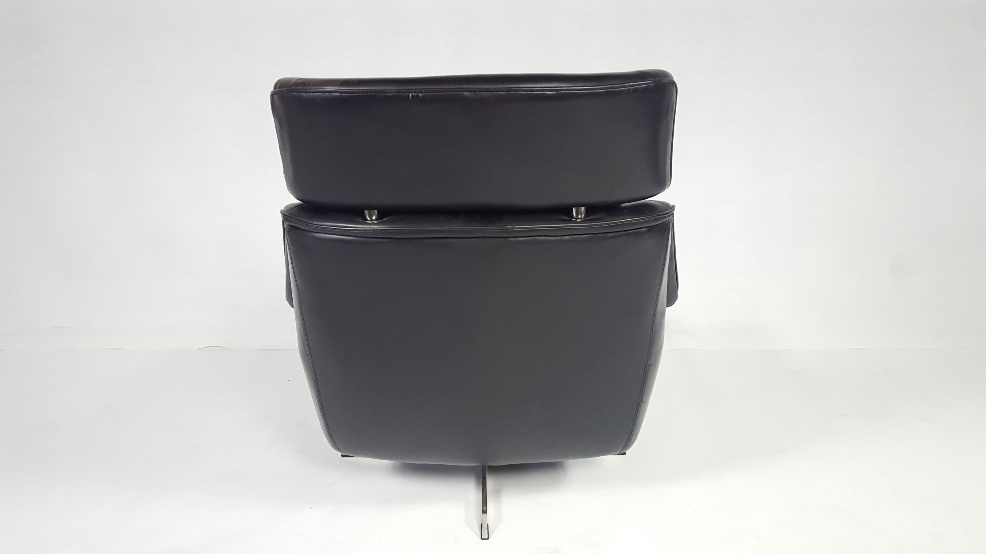 Esa Møbelværk Leather Lounge Chair + Ottoman by Werner Langenfeld Model 802 For Sale 3