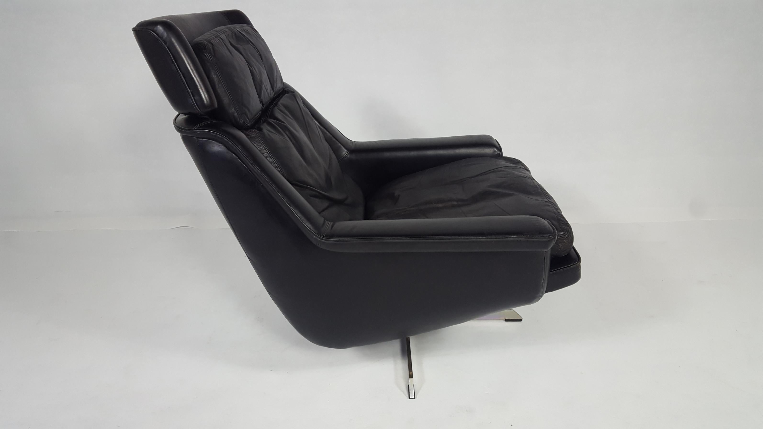 Esa Møbelværk Leather Lounge Chair + Ottoman by Werner Langenfeld Model 802 For Sale 2