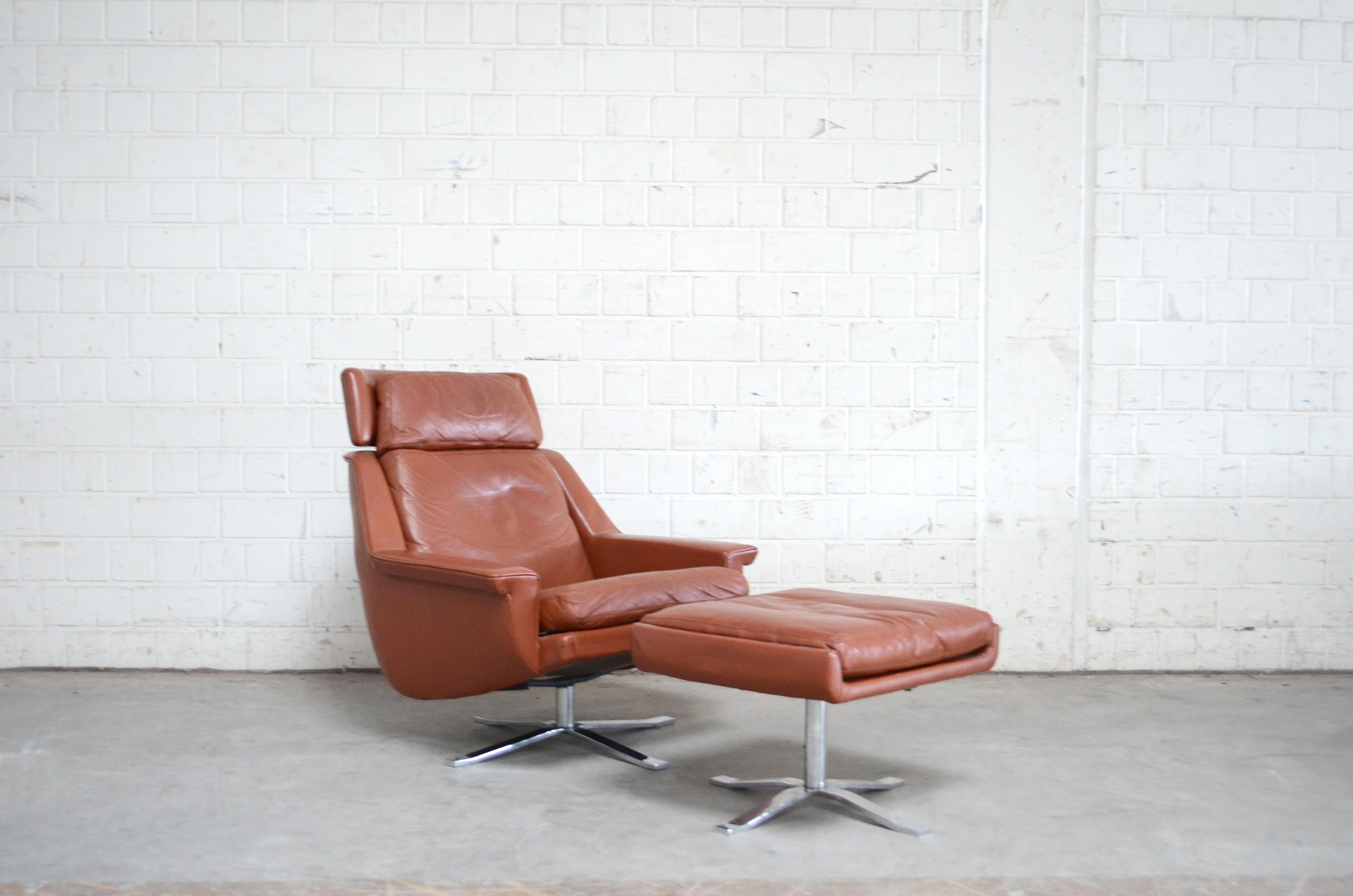 Esa Modell 802 Dänischer Loungesessel und Ottomane aus Leder von Werner Langenfeld, 1960 (Mitte des 20. Jahrhunderts) im Angebot