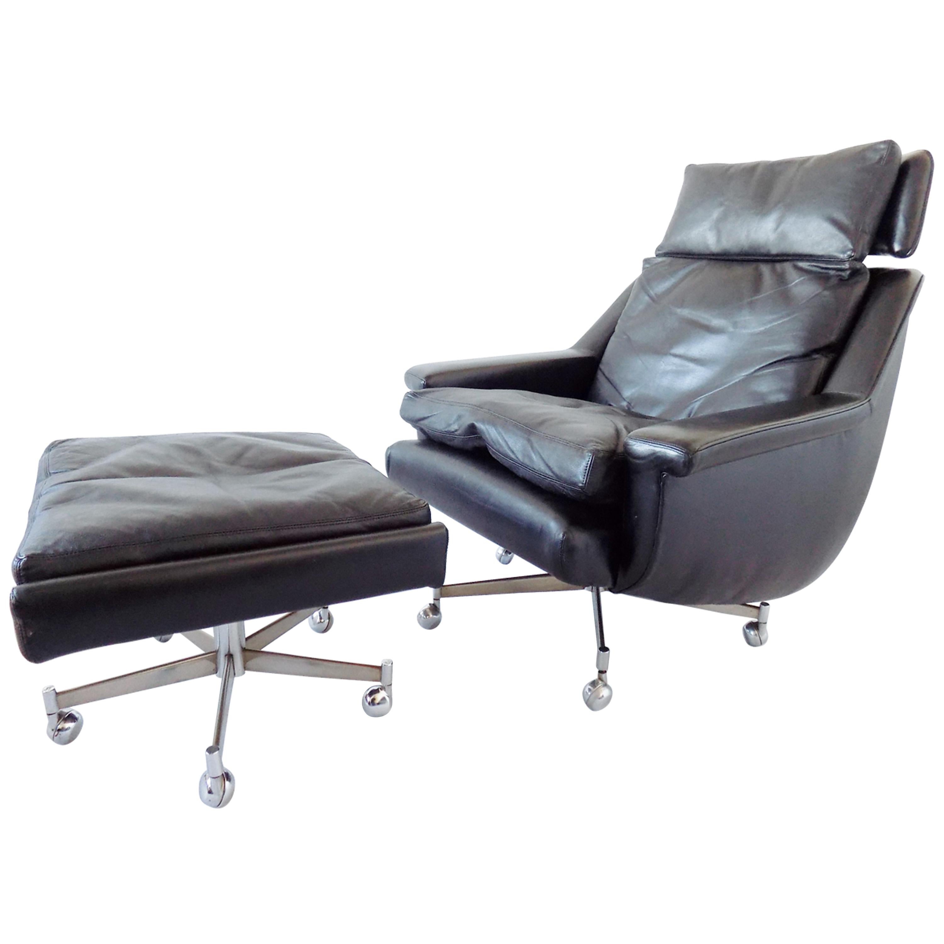 ESA Modell 802 Danish Lounge Chair by Werner Langenfeld with Ottoman, Black, Mcm For Sale