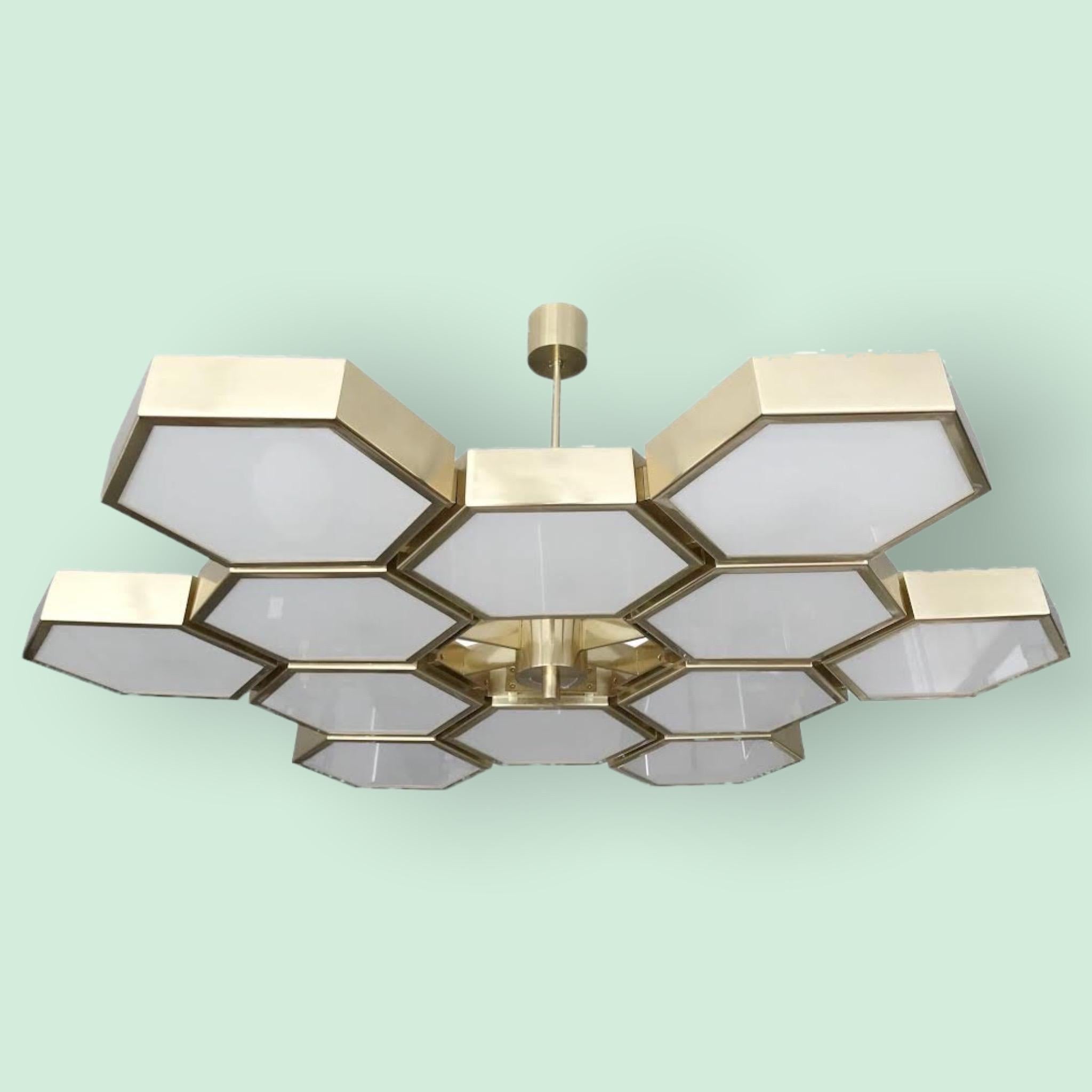 Lampadario Esagoni di Fabio Ltd in vendita 10