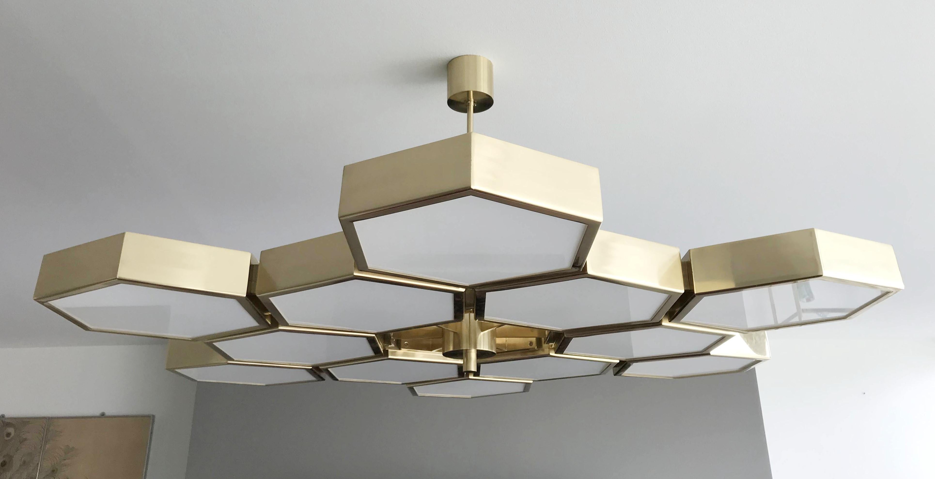 Mid-Century moderno Lampadario Esagoni di Fabio Ltd in vendita