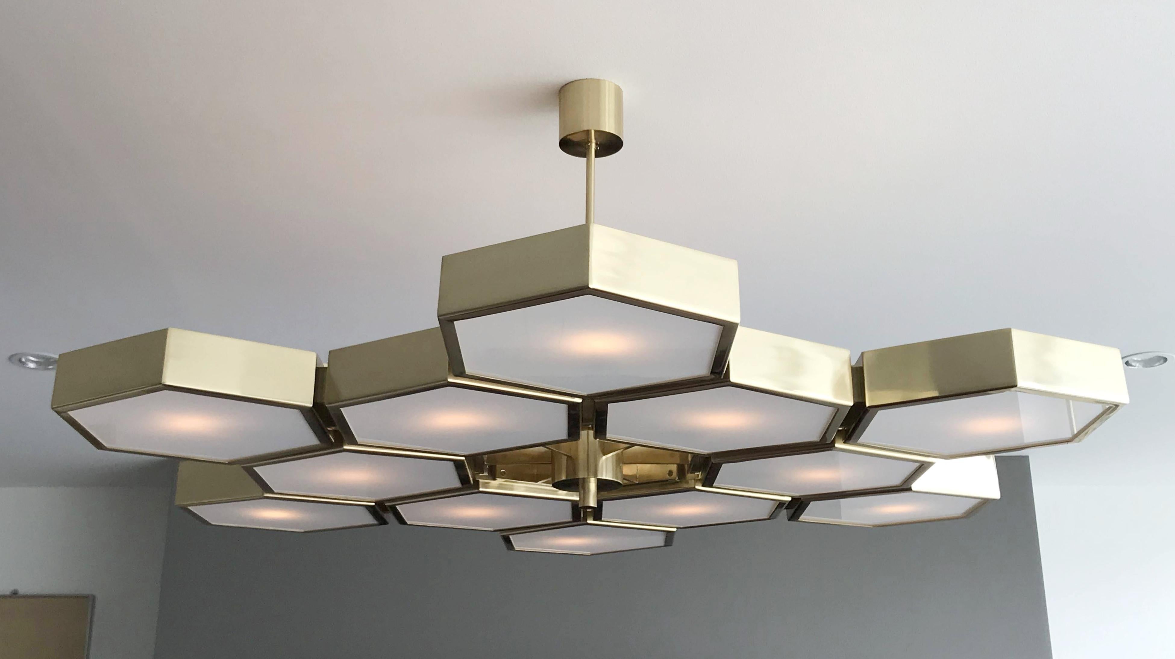Lampadario Esagoni di Fabio Ltd in vendita 1