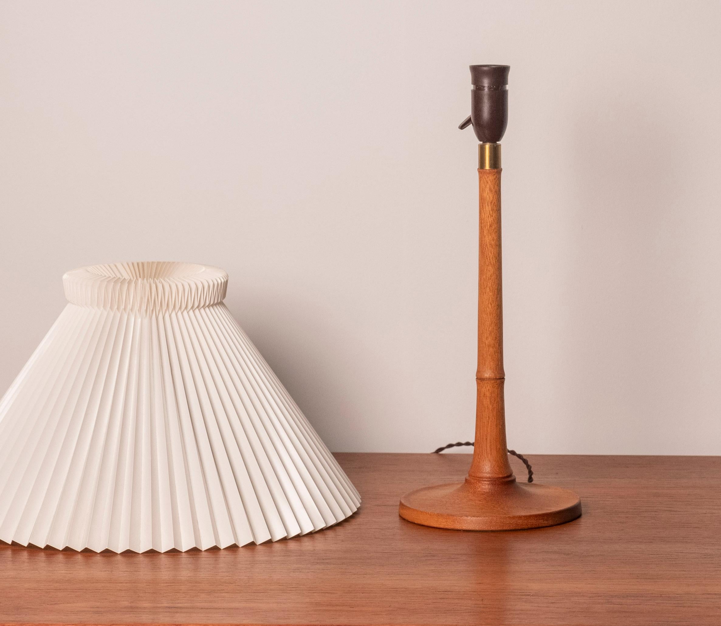 Esben Klint Teak Table Lamp for Le Klint, 1950s Denmark For Sale 6