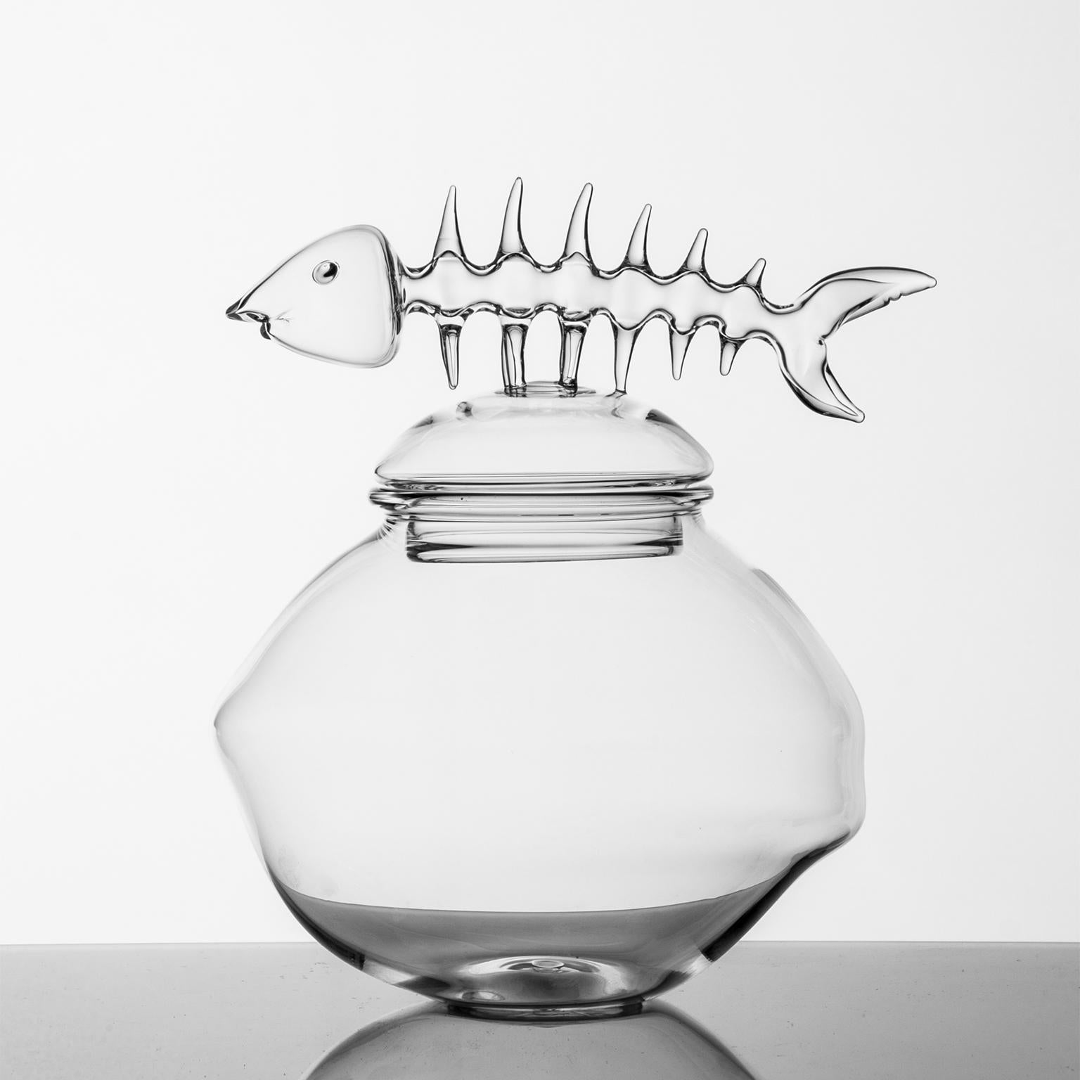 'Esca Jar'
A Hand Blown Glass Jar by Simone Crestani

