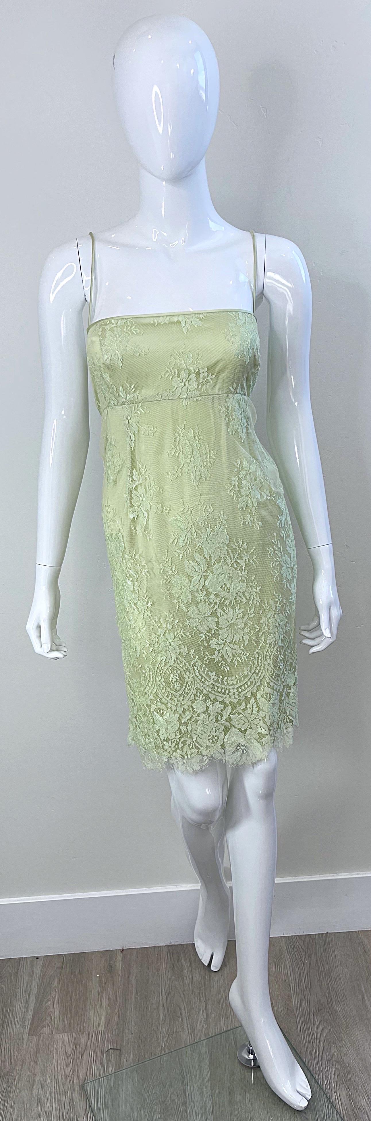 Escada 1990s Size 8 Mint Green Silk Lace Vintage Dress + Shawl Ensemble 90s In Excellent Condition For Sale In San Diego, CA