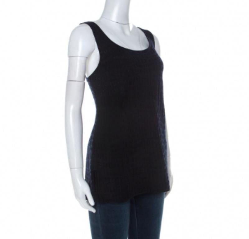 Escada Schwarzes perforiertes Strickwoll-Top L im Zustand „Gut“ im Angebot in Dubai, Al Qouz 2