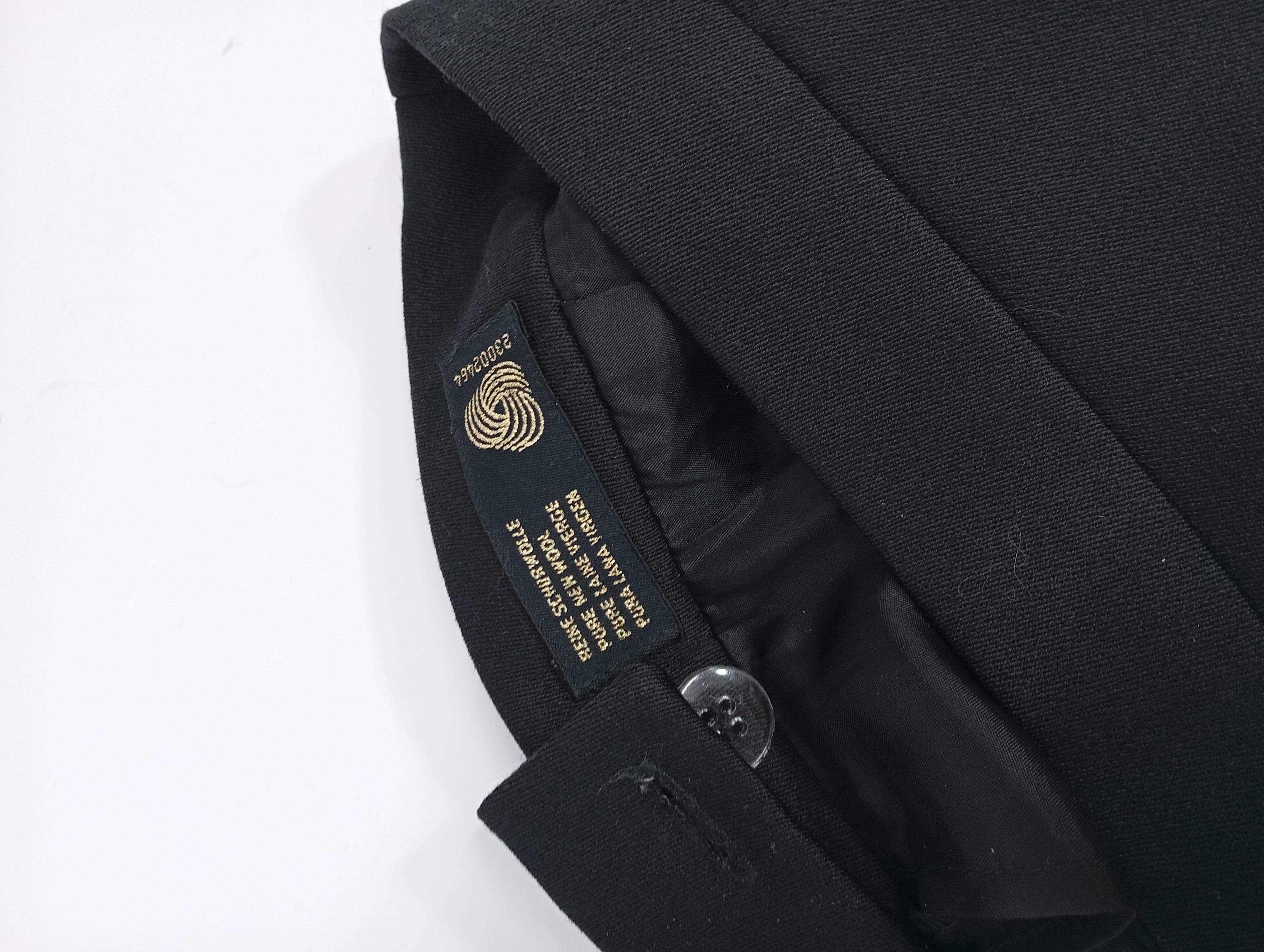 Escada Falda negra con dobladillo de volantes - EU 38 en Excelente Estado en Amman, JO