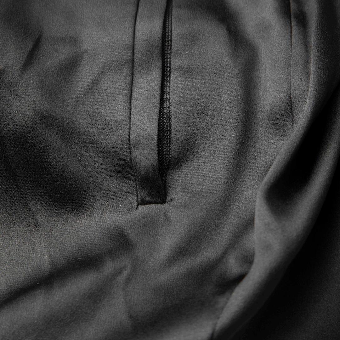 Escada Black Silk Tapered Trousers Size M In Good Condition For Sale In London, GB