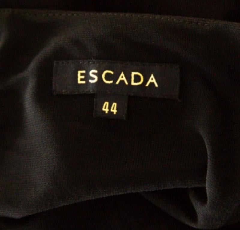 Questa elegante gonna a tubino di Escada è anche estremamente confortevole sulla pelle. Rallegrati delle tue serate indossando questa gonna Runia nera.