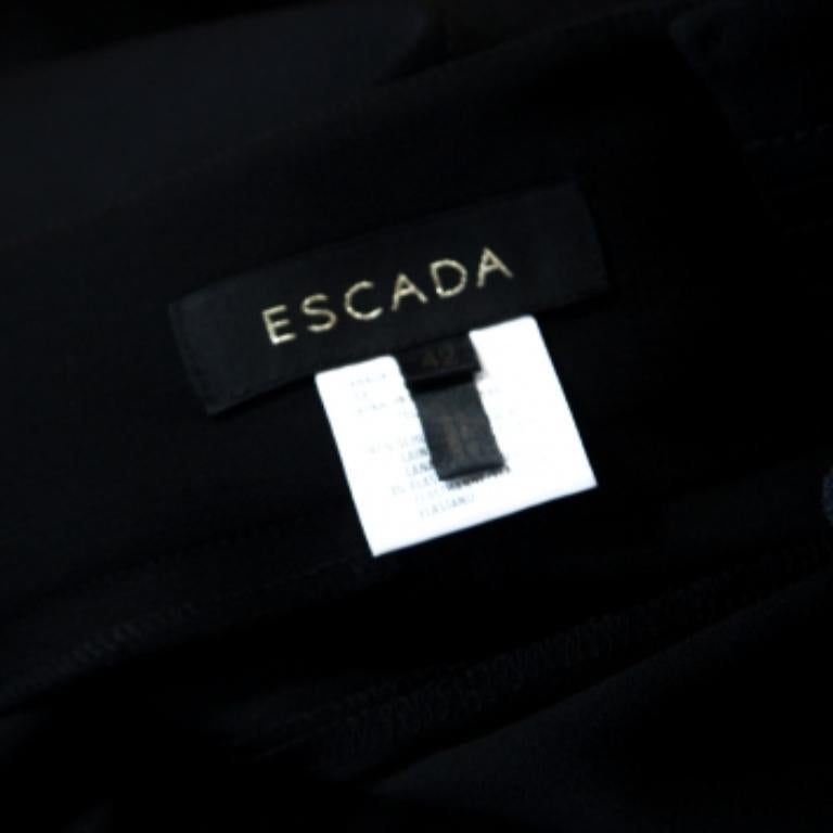 Escada - Pantaloni a vita alta in crepe di lana elasticizzata con dettaglio a fessura - L. In condizioni buone in vendita a Dubai, Al Qouz 2