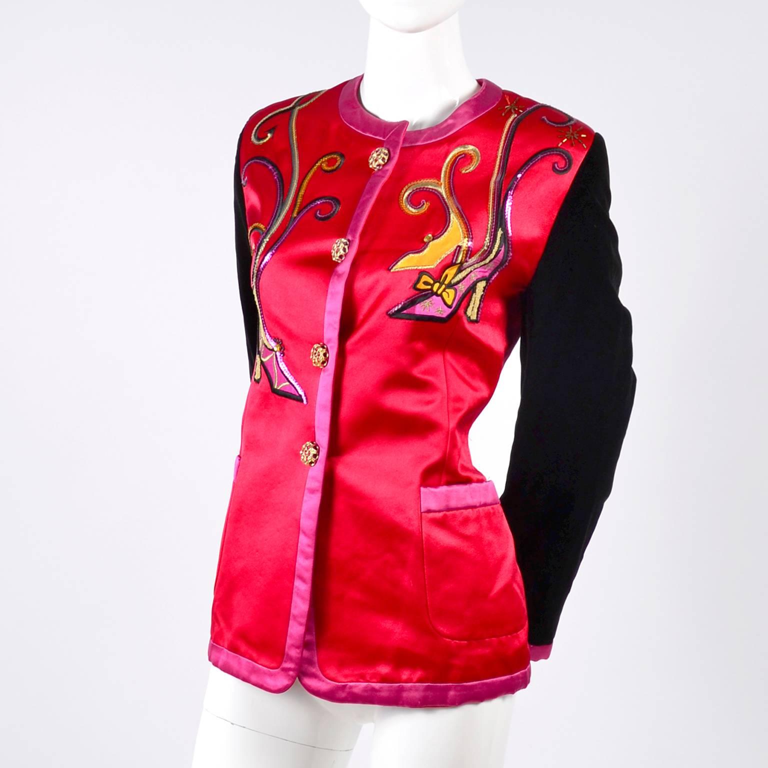 Escada Blazer in Red Black and Pink Novelty Shoe Lover Print 1980s Jacket For Sale 7
