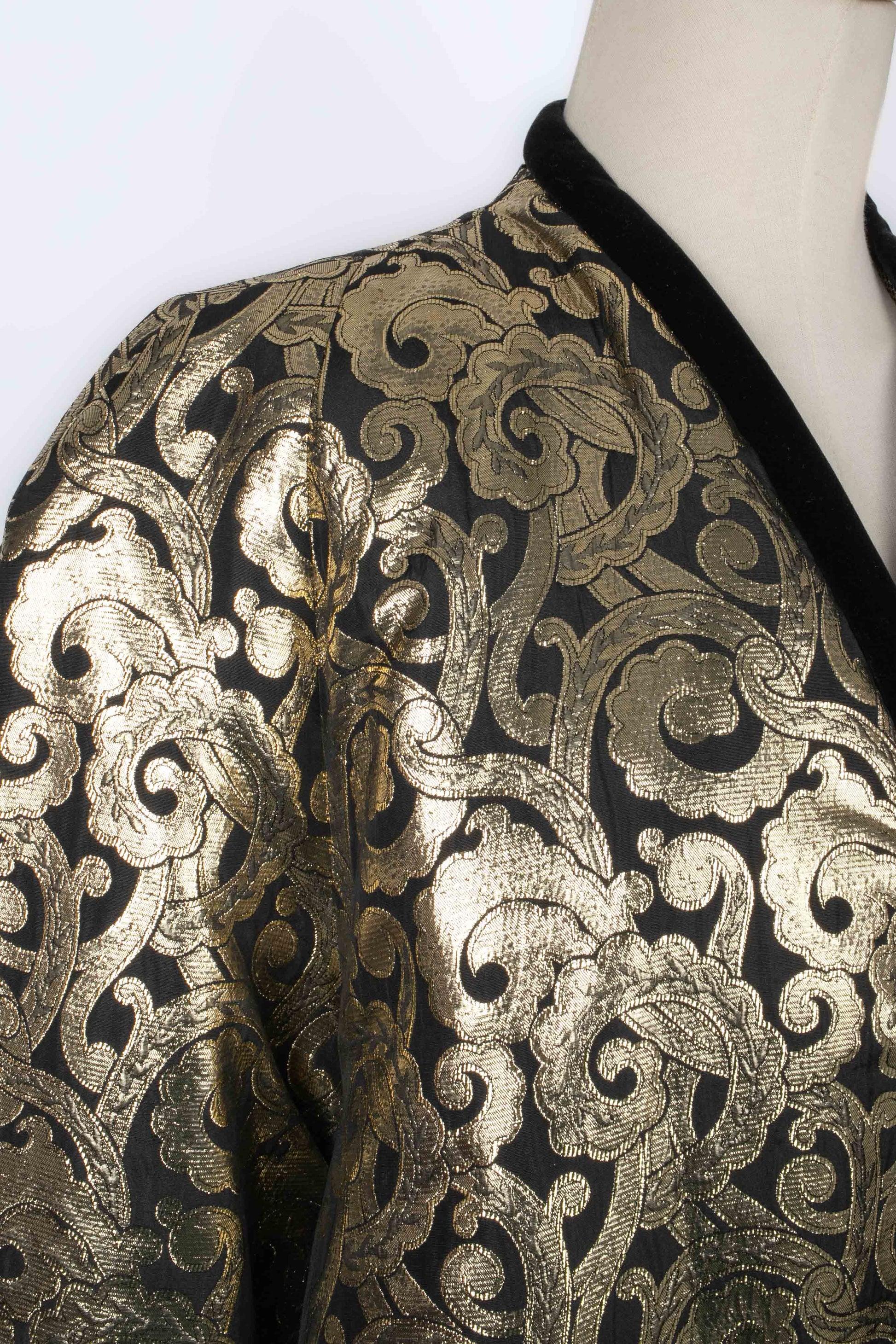 Escada Blended Silk and Golden Lurex Coat For Sale 1