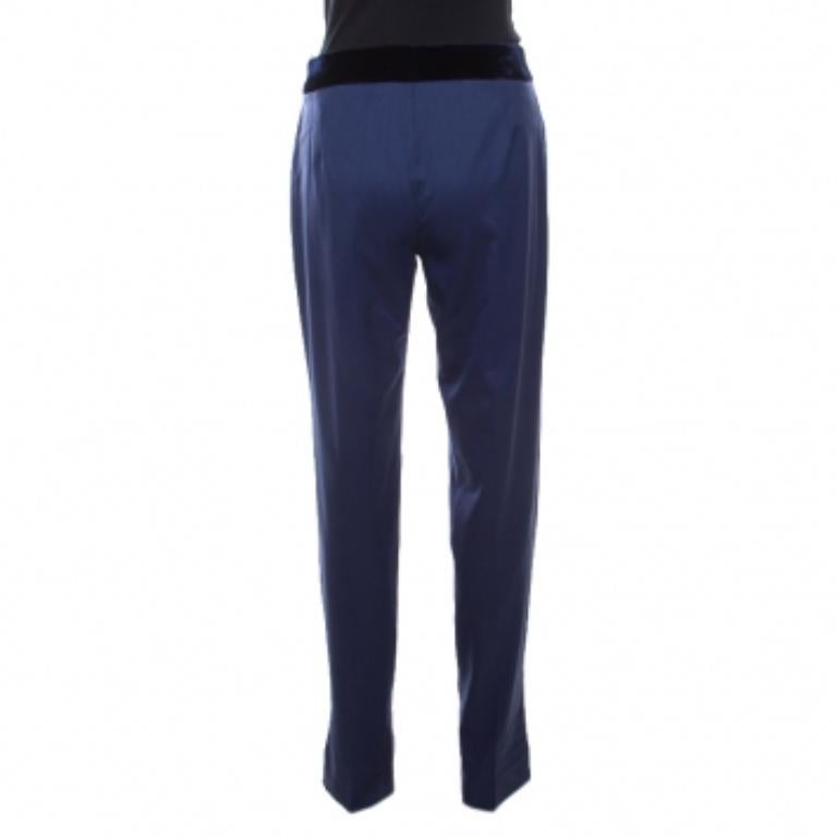 Nero Escada Pantaloni a vita alta in gabardina di lana elasticizzata blu con finiture in velluto M. I. in vendita