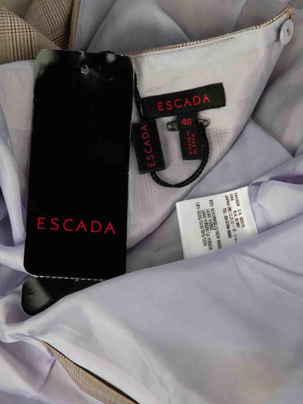 Escada Brown Wool Tartan Knee Length Skirt Size XL In New Condition For Sale In London, GB