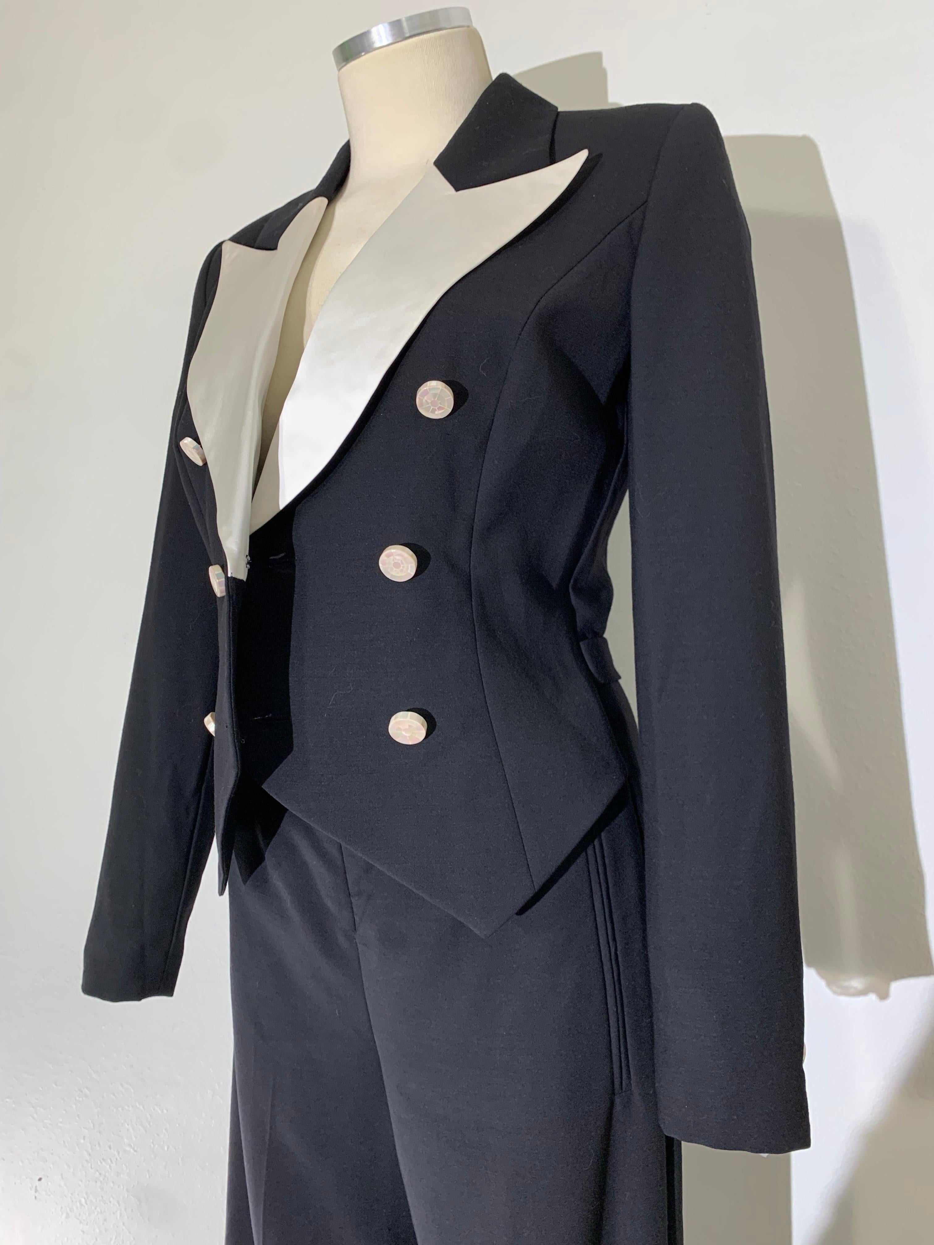 Escada By Margaretha Ley Tuta in gabardine di lana nera e raso di seta bianca 6
