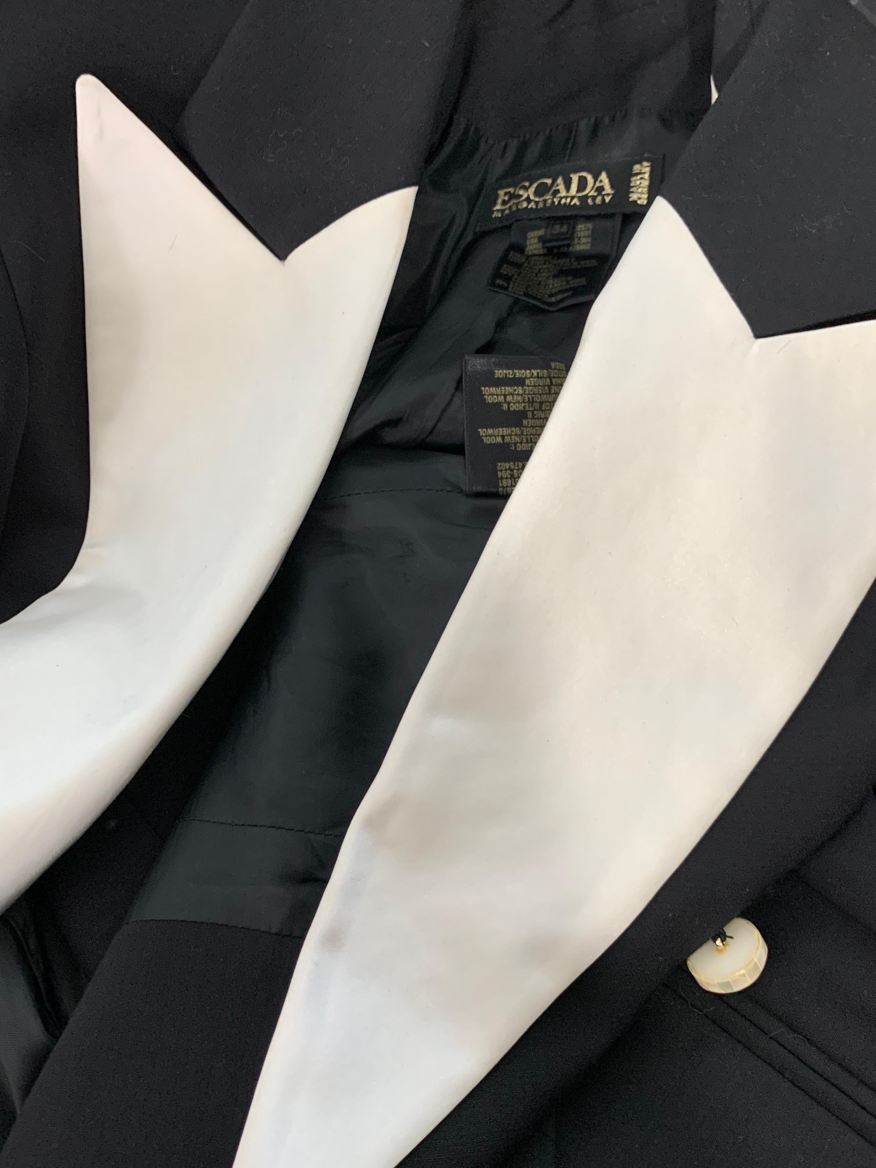 Escada By Margaretha Ley Tuta in gabardine di lana nera e raso di seta bianca 13