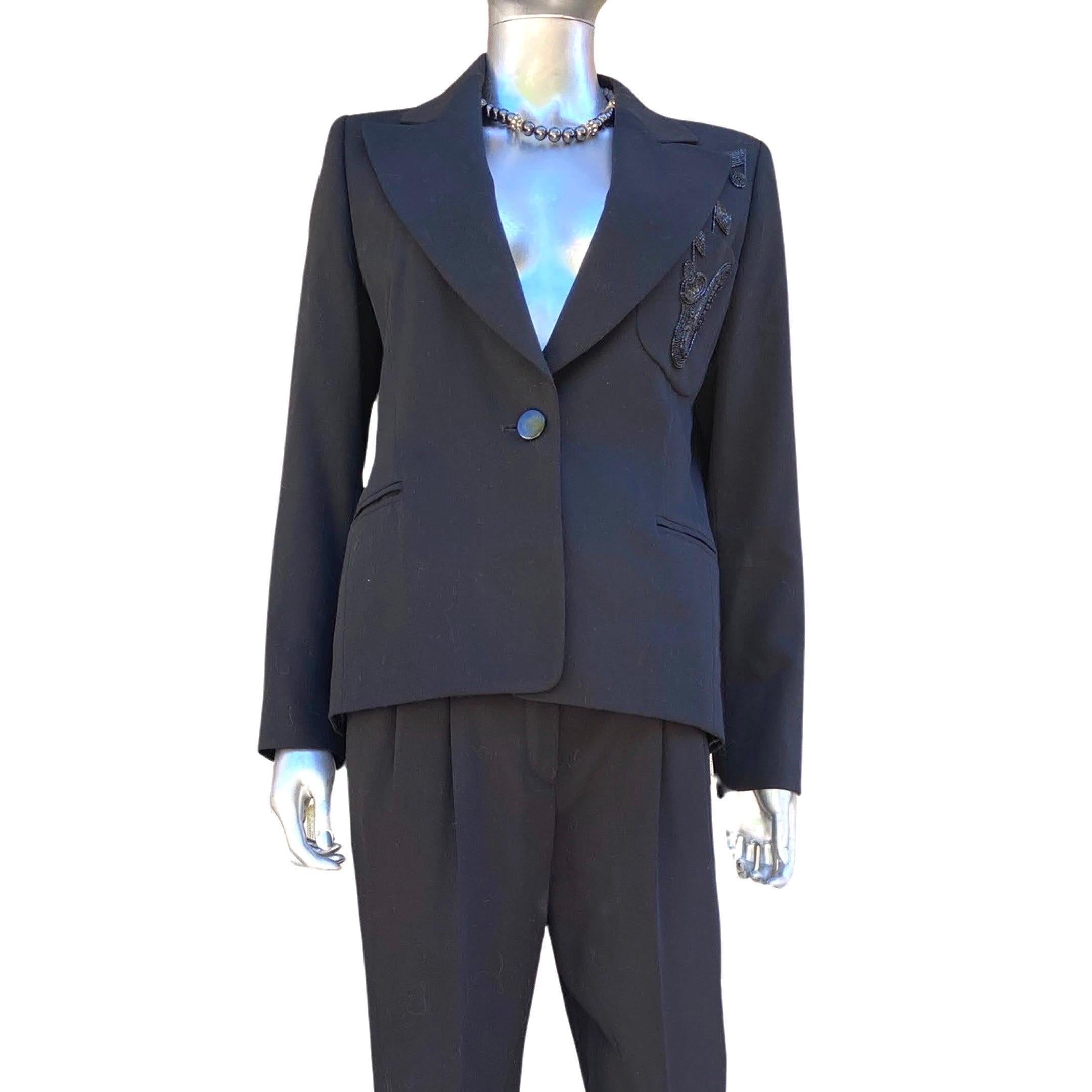 Escada Collection Chic Vintage Tailored Black Beaded Pantsuit Size 4/6 US  For Sale 1