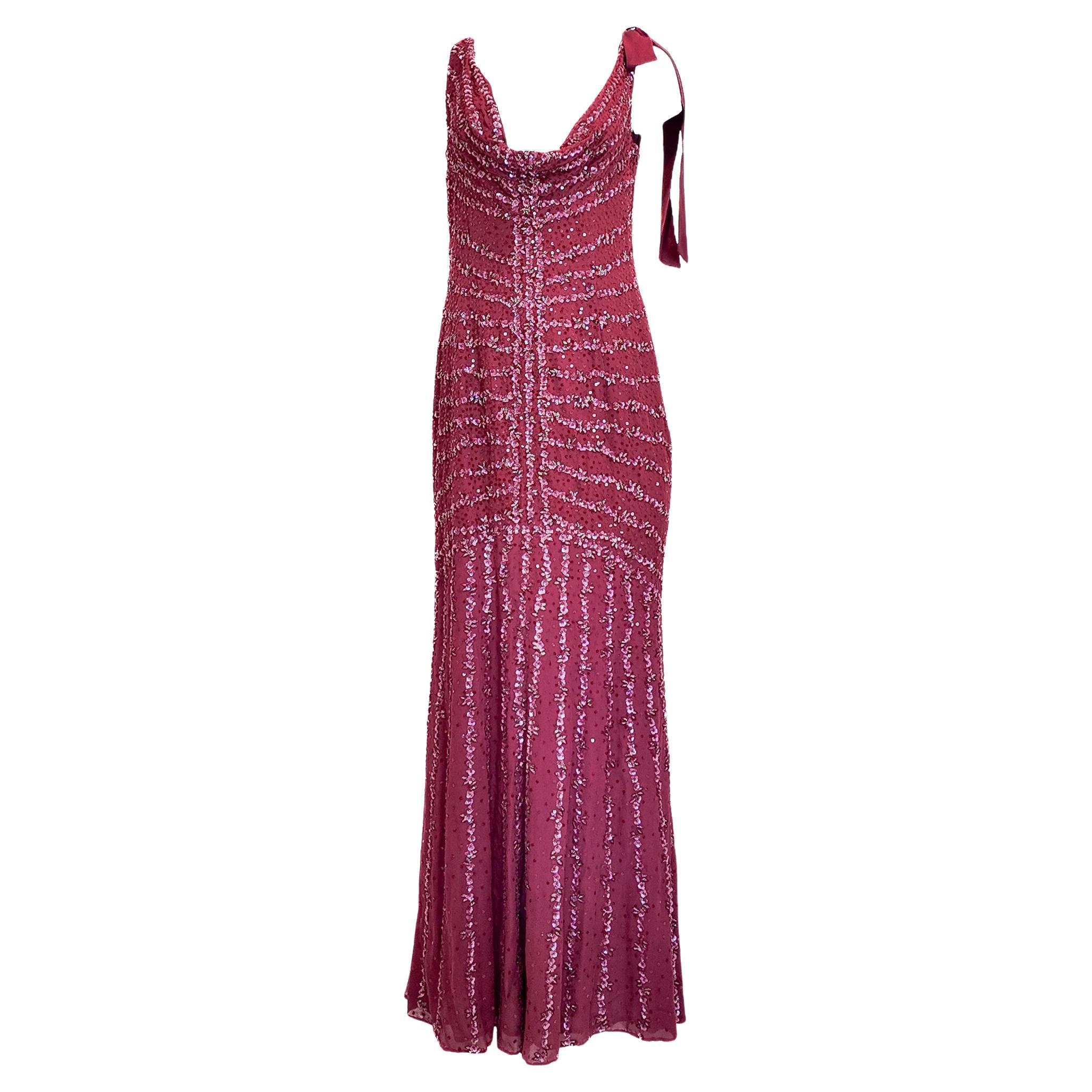 Escada Couture Berry - Robe de soirée à col bénitier et paillettes en vente