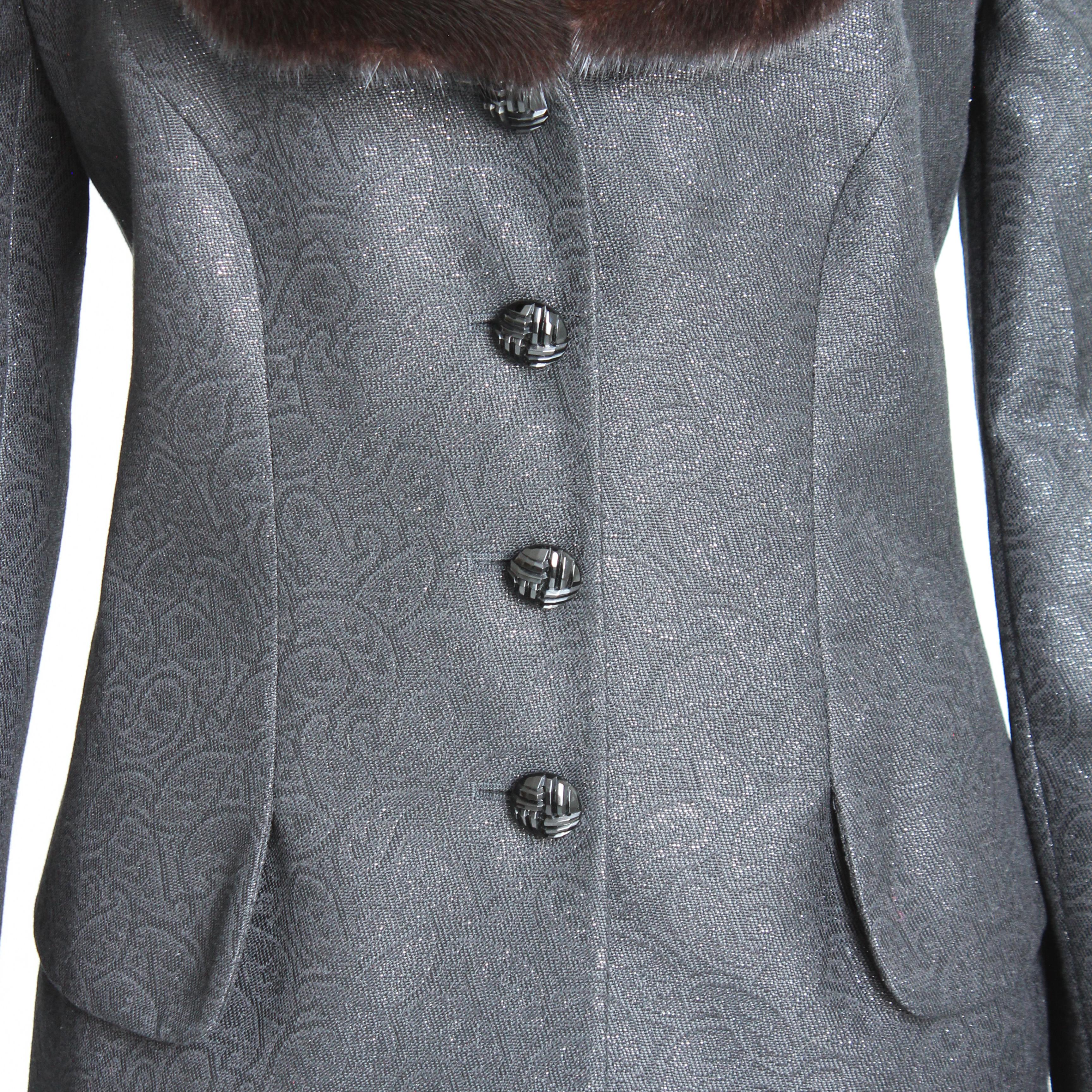 Escada Couture Suit Mink Collar Jacket and Skirt 2pc Silk Wool Blend Paisley 40 For Sale 3