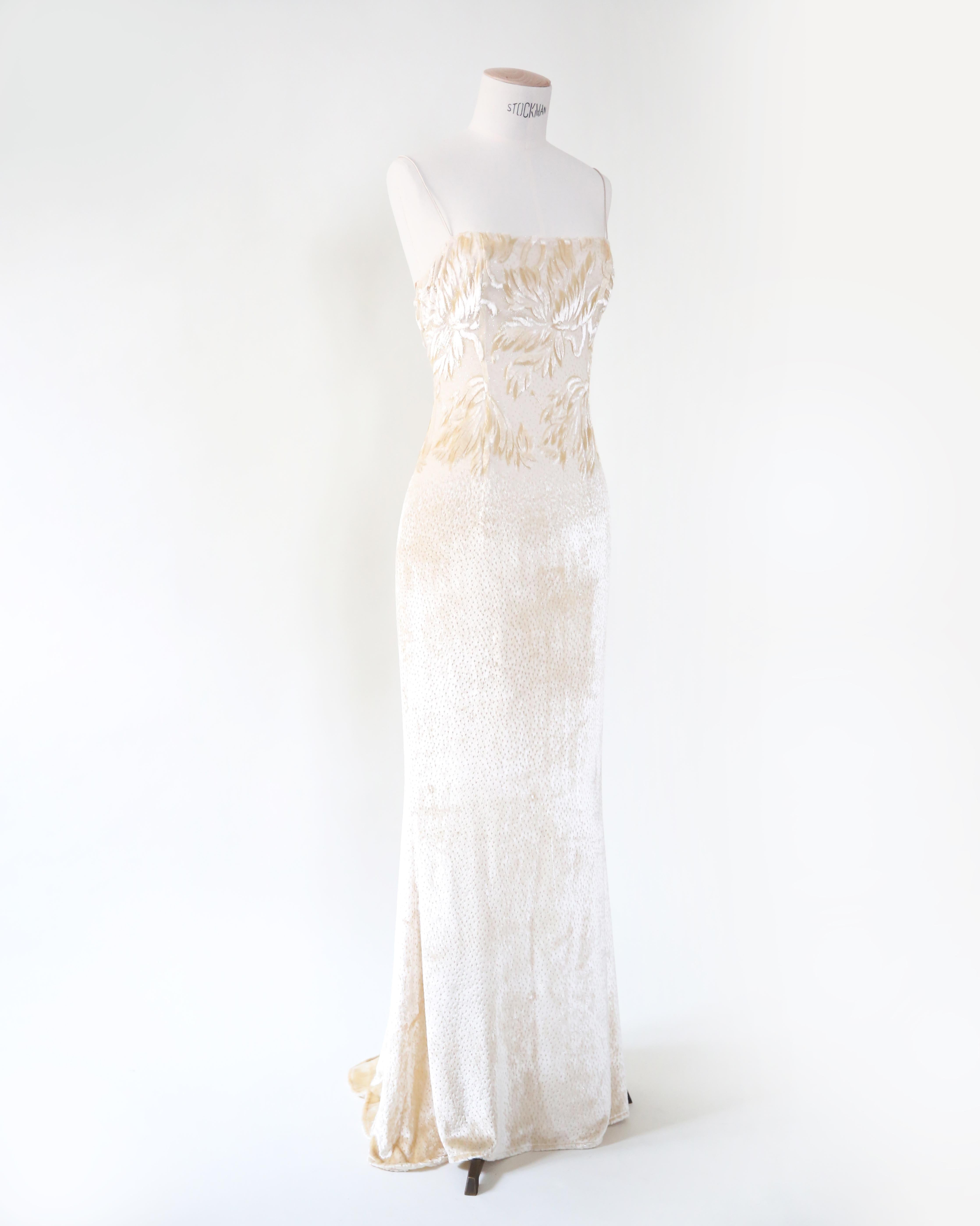 Women's Escada Couture vintage cream ivory velvet silk wedding slip style gown dress 38