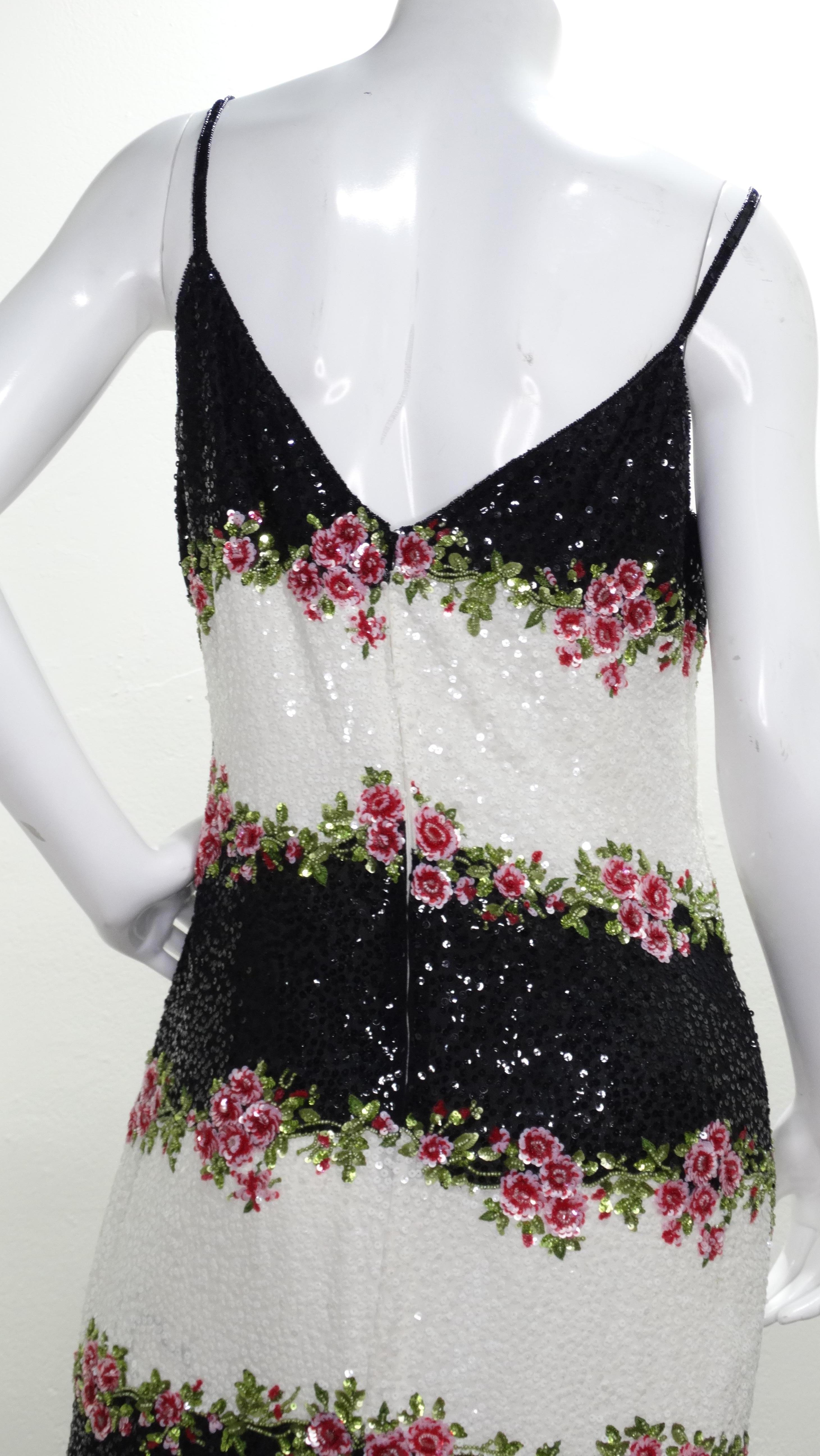 Maxi Vestido Floral de Lentejuelas Escada en Bueno Estado en Scottsdale, AZ