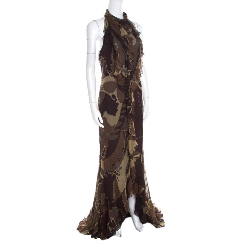 Grace mixed with fashion, you cannot go wrong with this Escada dress. Offering both comfort and style, this maxi dress brings fauna prints, ruffles and a halter neckline. You can pair it with high heel sandals and a small clutch.

Includes: Price