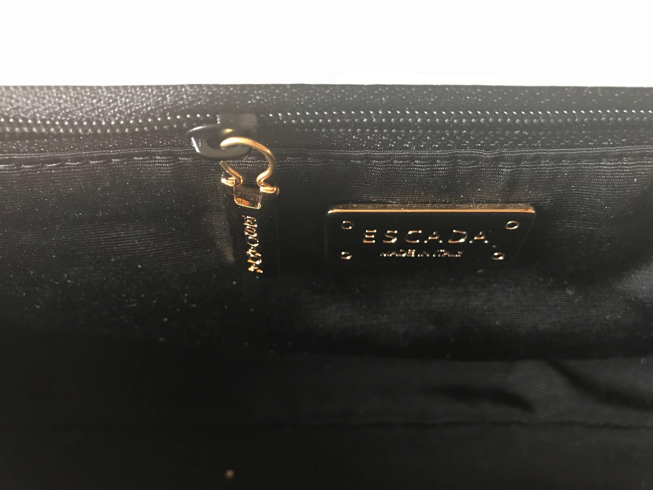 Escada Handbag, black diplomatic stripe canvas  and white leather. For Sale 14