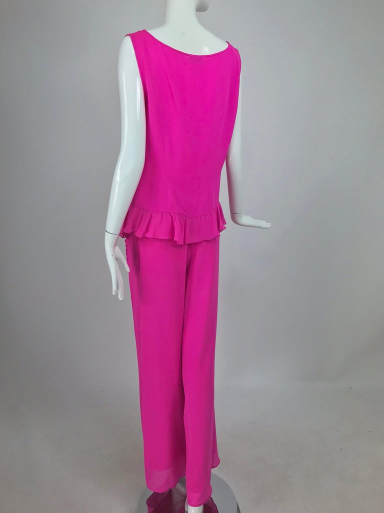 Escada Hot Pink Silk Crepe Pant Set  44 For Sale 2