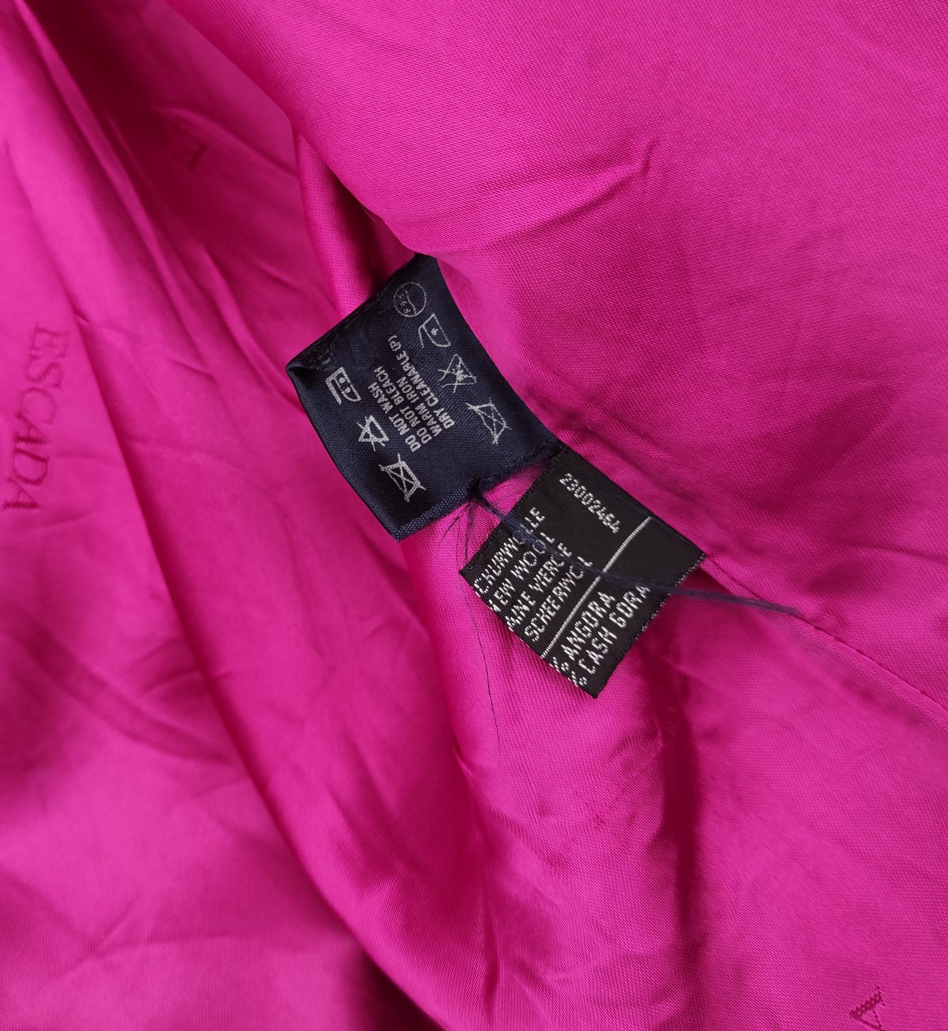 Cappotto aperto in lana rosa caldo di Escada in vendita 1