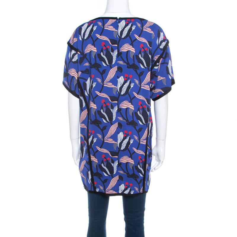 Escada Ink Blue Floral Print Silk Blend Naternia Tunic Top M In Excellent Condition In Dubai, Al Qouz 2