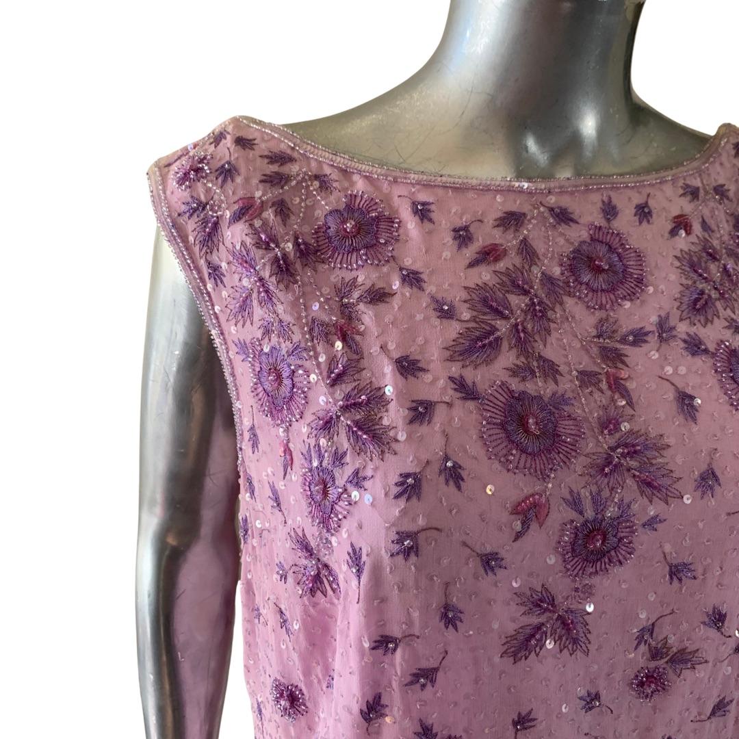Gray Escada Intricate Floral Beaded Vintage Deep V Back Tunic in Lilac Size Large For Sale