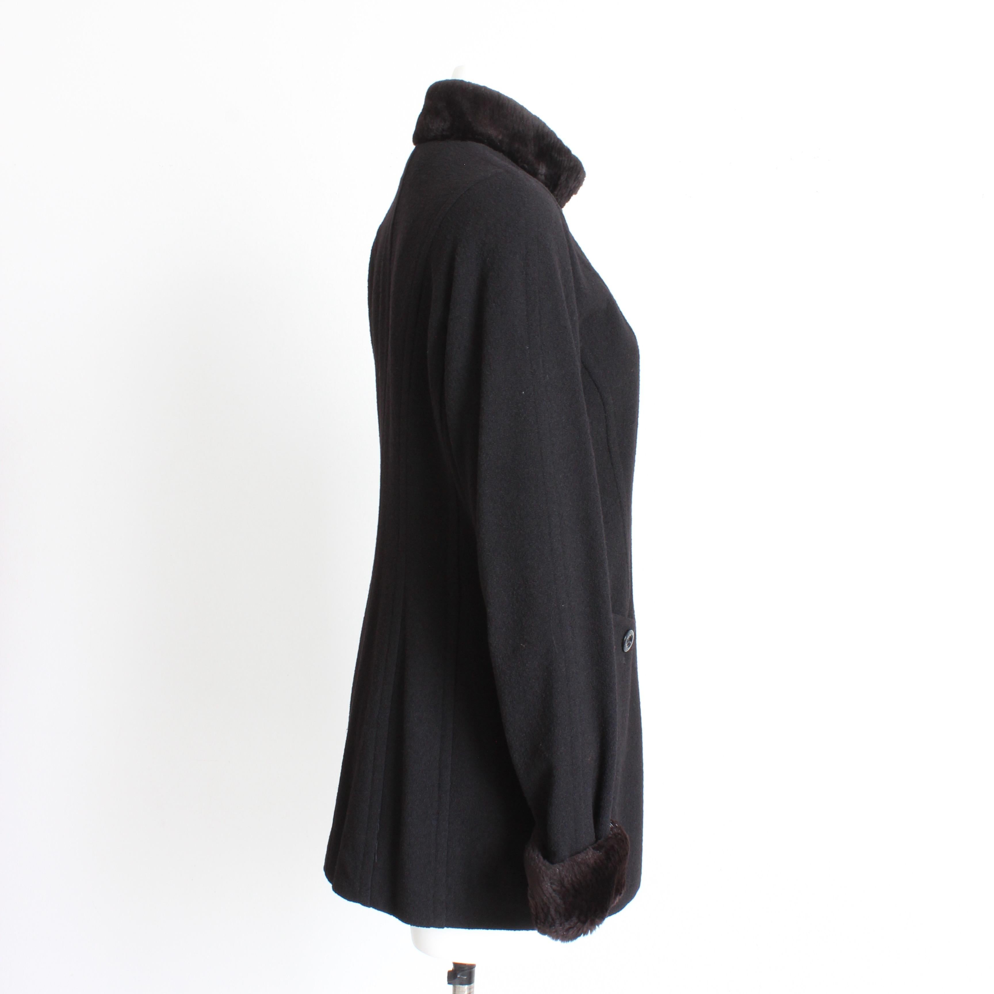 Escada Jacket Black Wool Blend Removable Sheared Beaver Fur Trim Vintage 90s 40 In Good Condition For Sale In Port Saint Lucie, FL