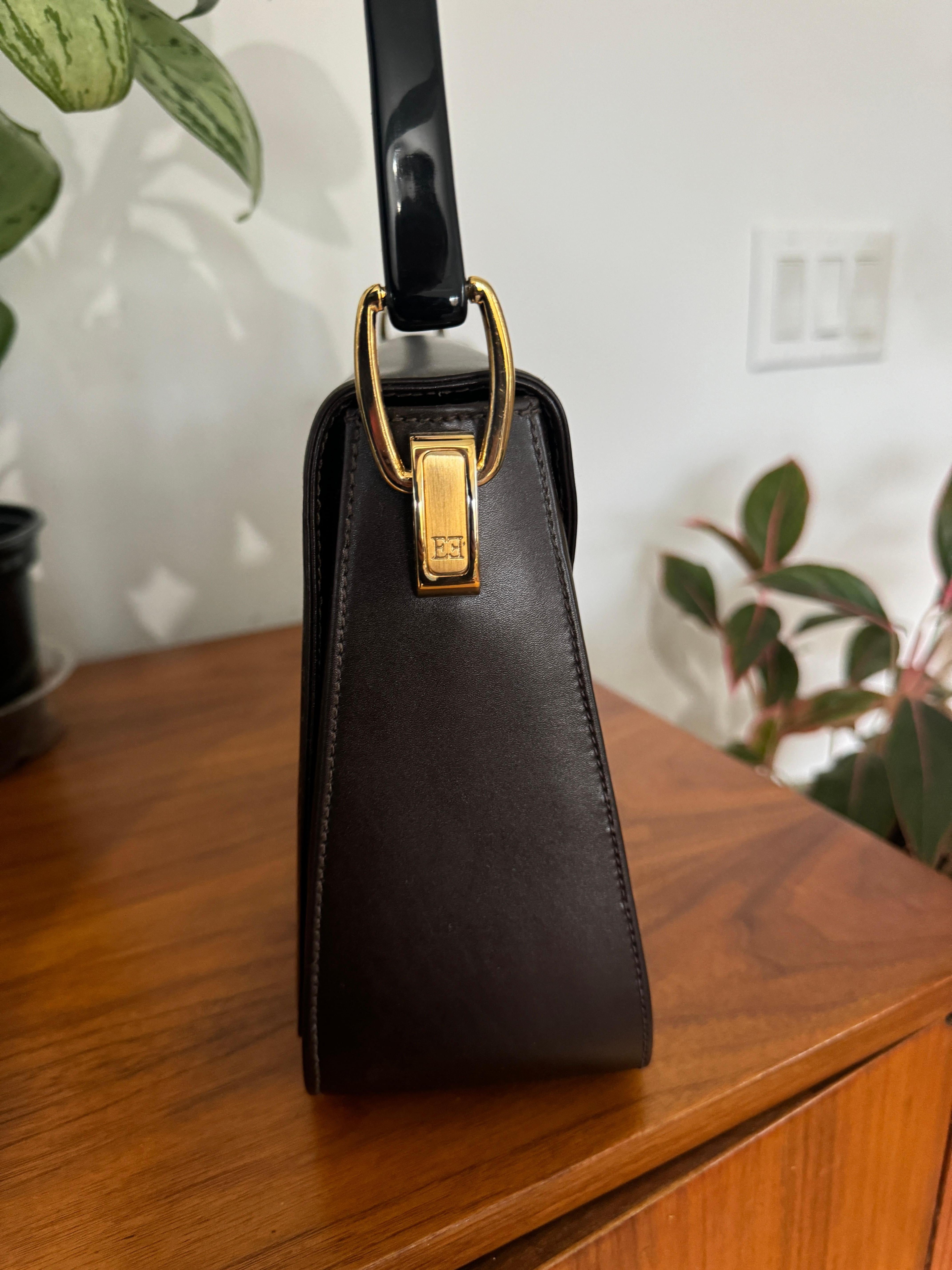 Escada Leder Kelly Handtasche Braun Nie benutzt 1990er Handtasche Geldbörse (Schwarz) im Angebot