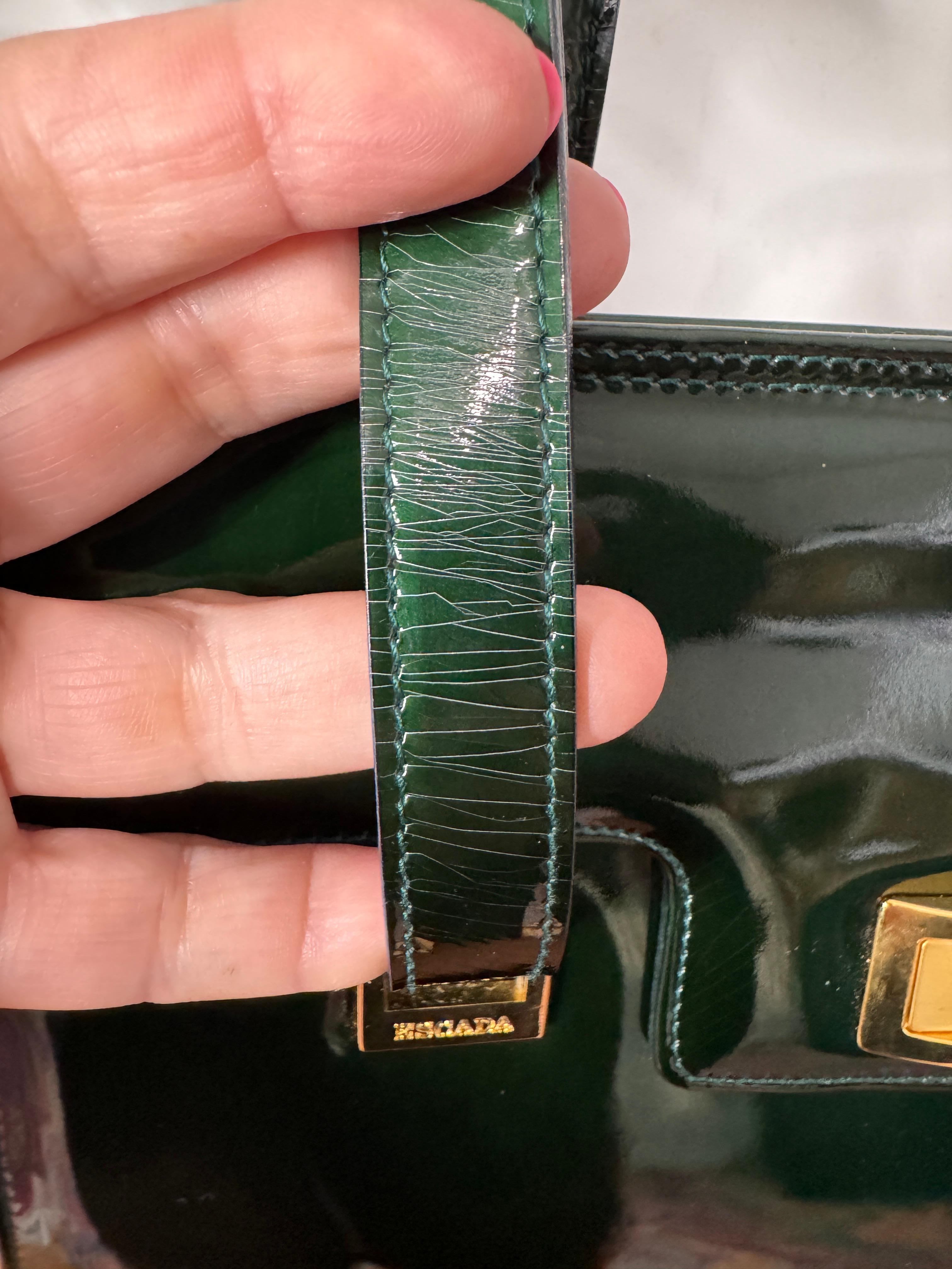 Escada Leder Kelly Handtasche Braun Never Used 1990s Handtasche Geldbörse Grün im Angebot 10