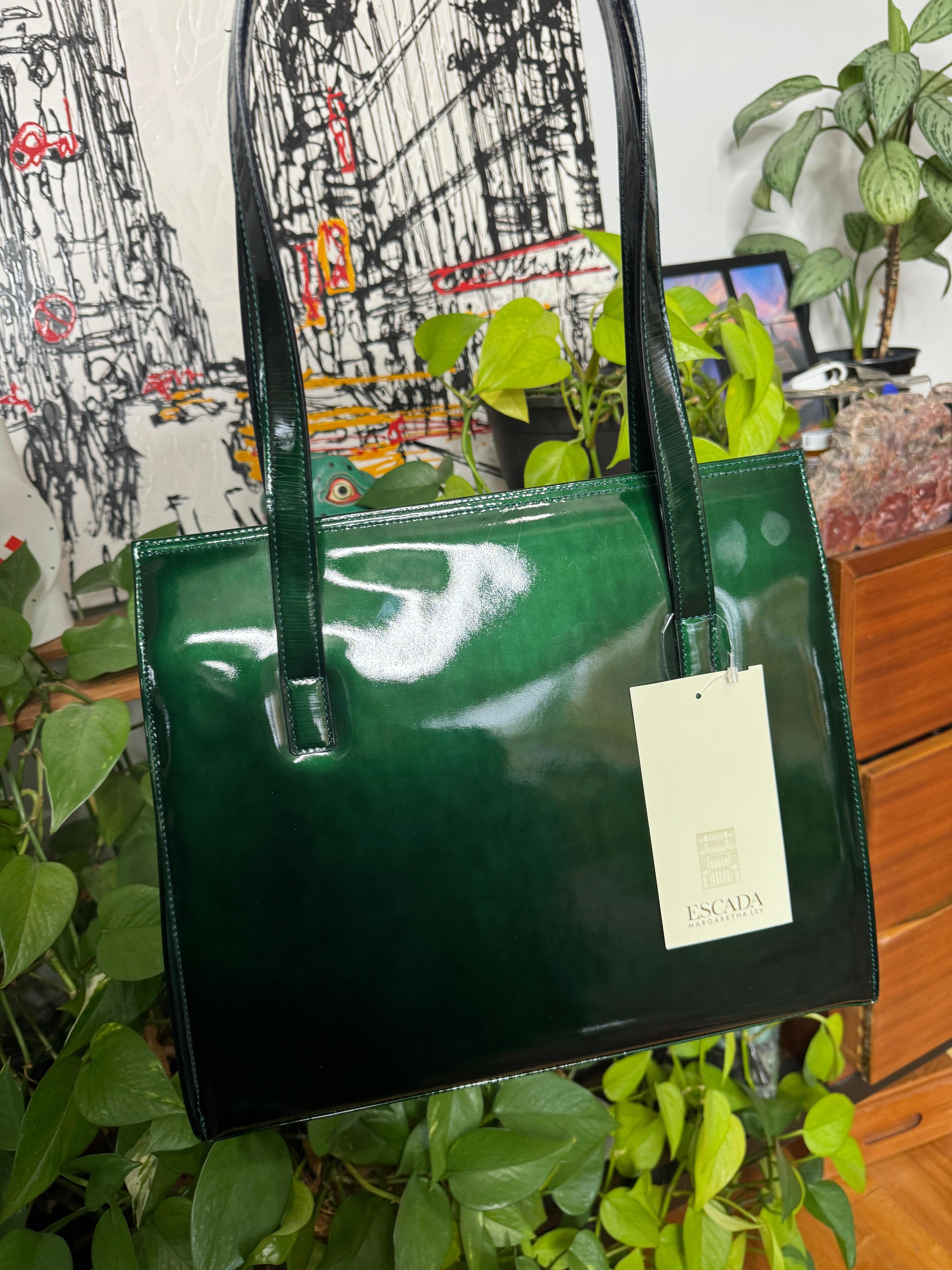 Escada Leder Kelly Handtasche Braun Never Used 1990s Handtasche Geldbörse Grün Damen im Angebot