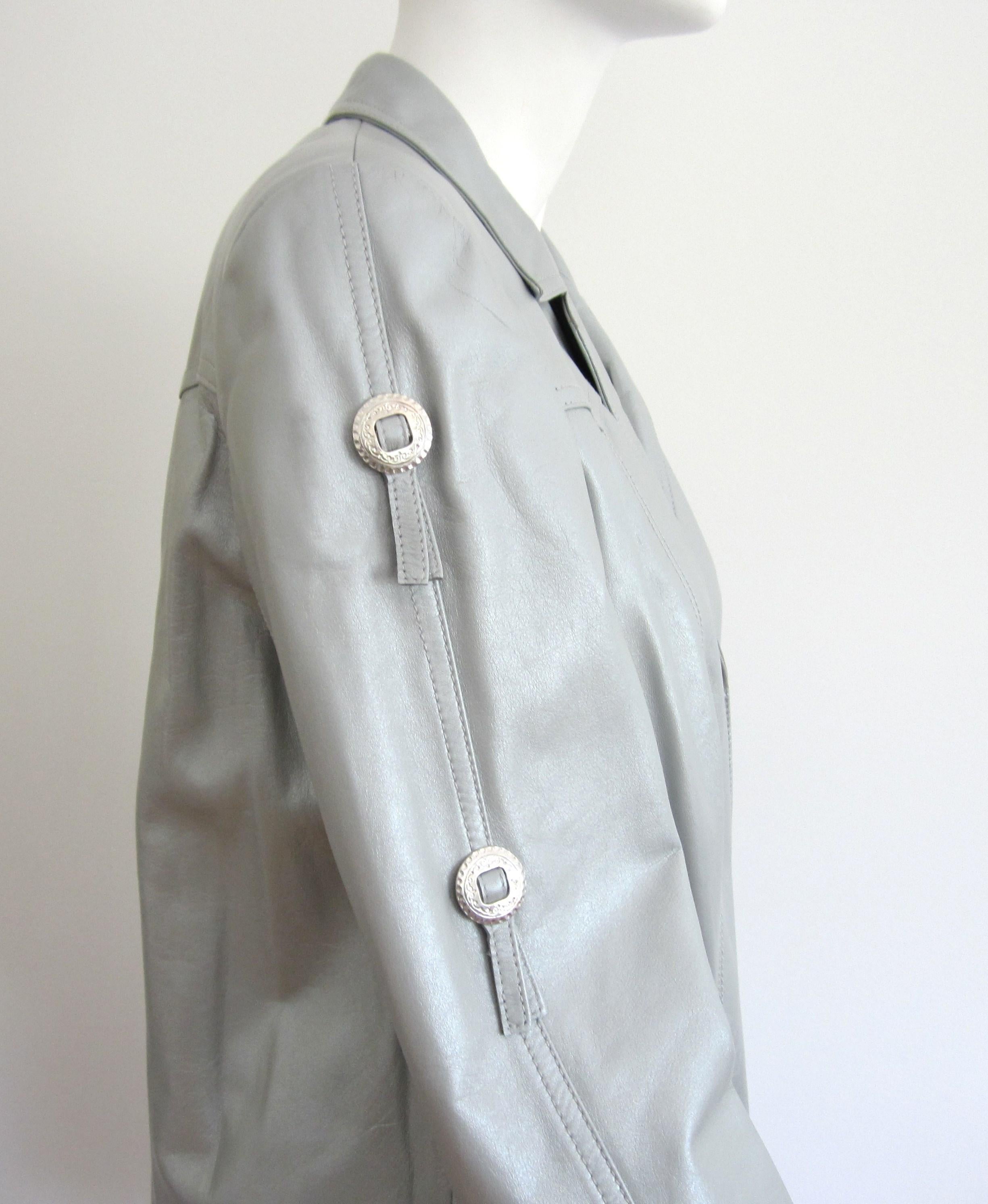 gray suit jacket with jeans