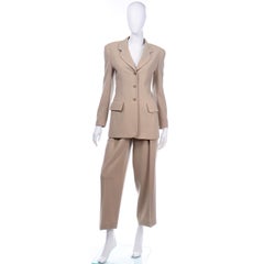Escada Margaretha Ley Vintage Ecru oder Khaki Braun Hose & Blazer Jacke Anzug