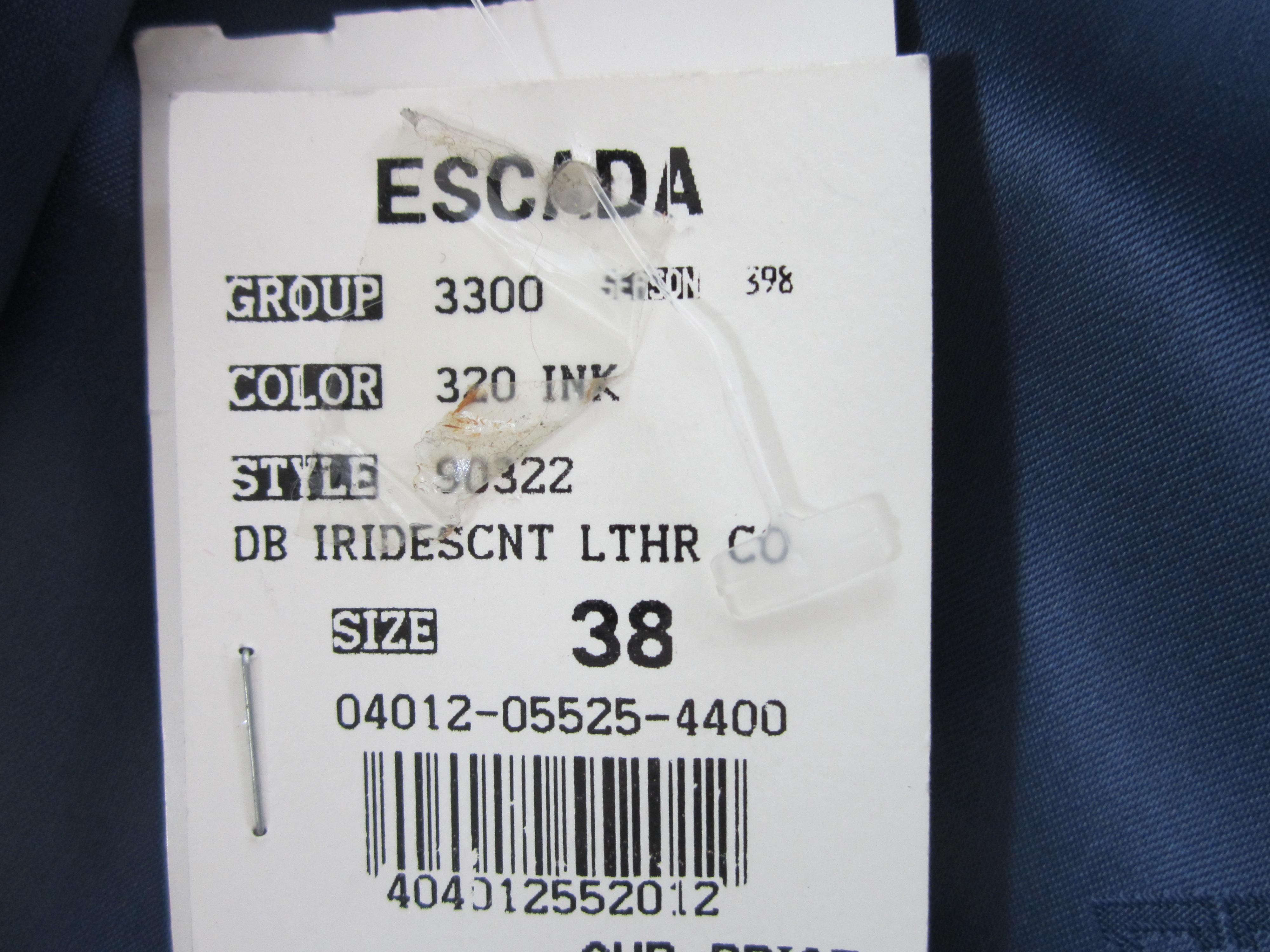 Escada Metallic Blau Leder Trenchcoat Größe 38 1990er Jahre neu mit Tags Mantel  im Angebot 3