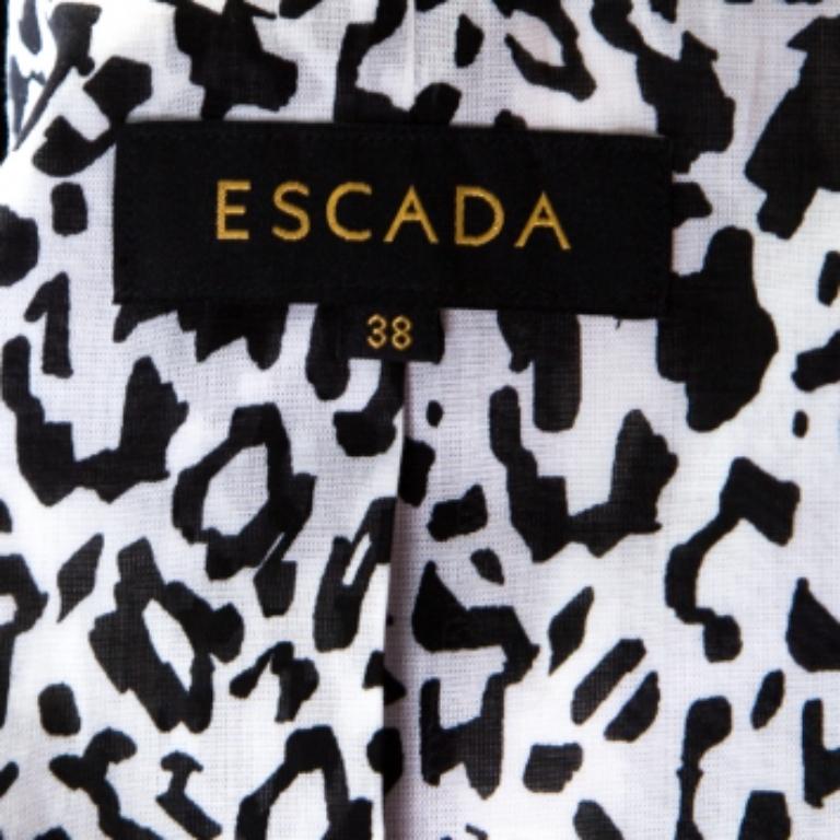 Escada Monochrome Abstrakt Bedruckter Baumwoll-Bariska Blazer M im Zustand „Gut“ im Angebot in Dubai, Al Qouz 2
