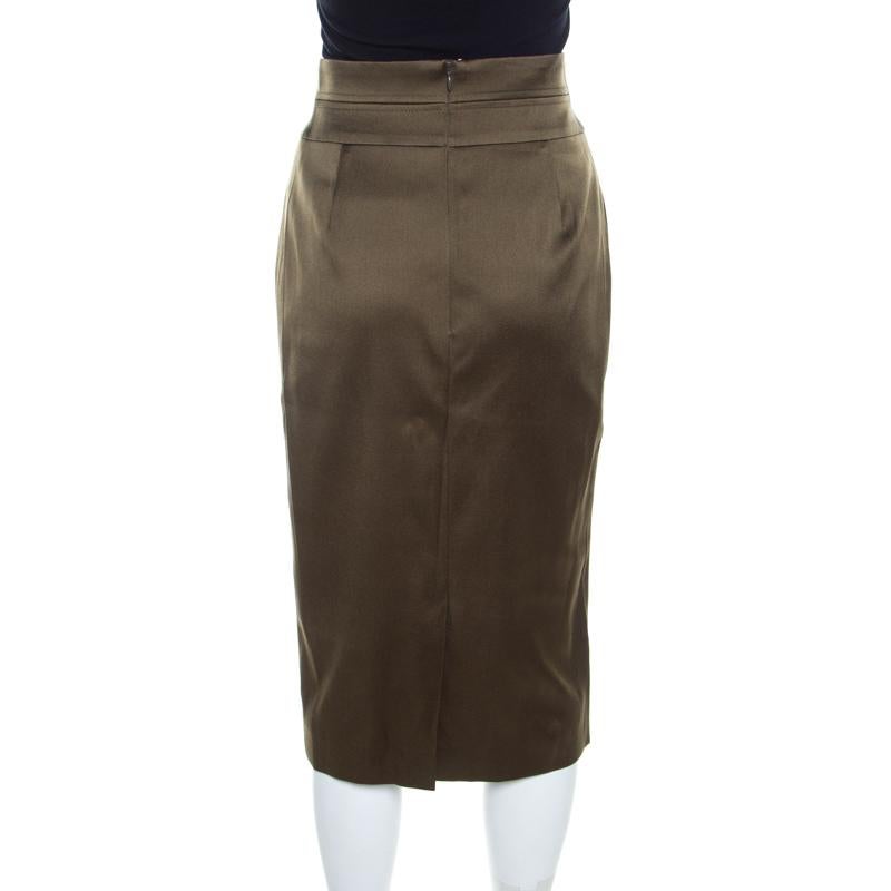 Look classy and feel comfortable when you wear this Escada skirt exhibiting a sophisticated appeal. This smart olive green piece looks gorgeous and lends an edge to your ensemble.

Includes: The Luxury Closet Packaging, Info Booklet, Price Tag

