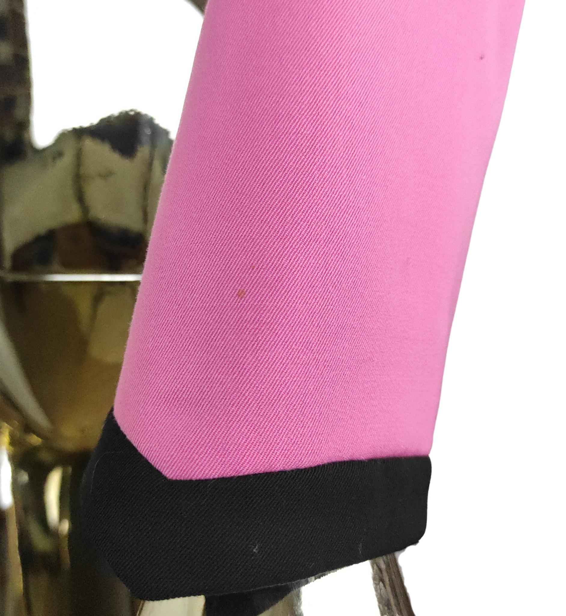 Escada pink and black cropped blazer For Sale 1
