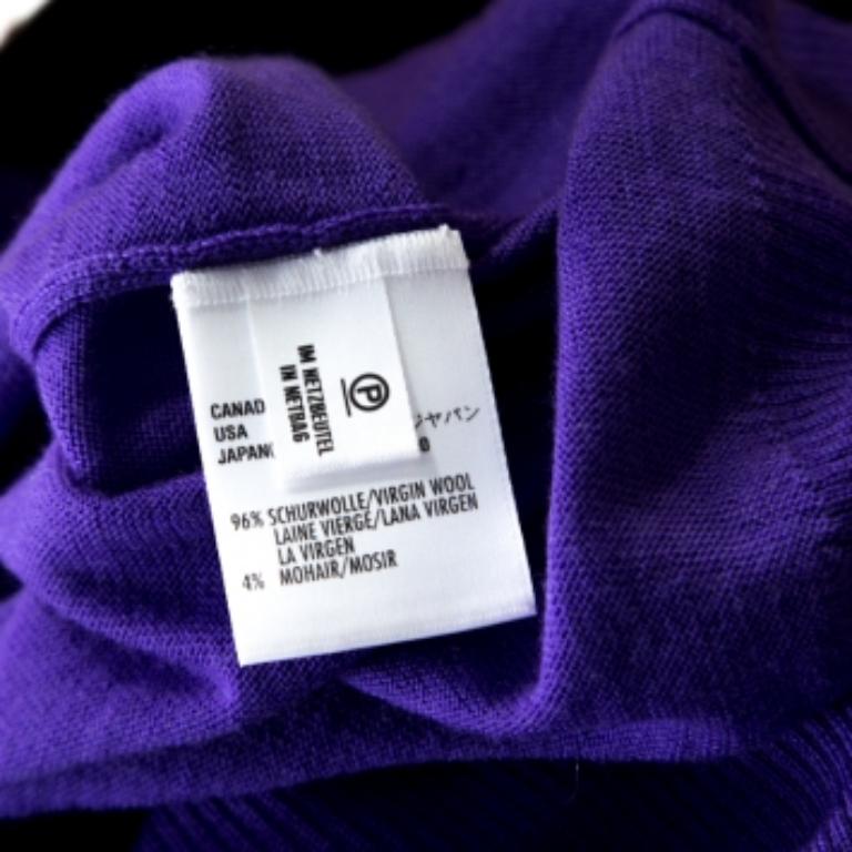 Viola Escada Cardigan in lana mohair viola con dettaglio a balze e bottoni sul davanti L.L.A. in vendita
