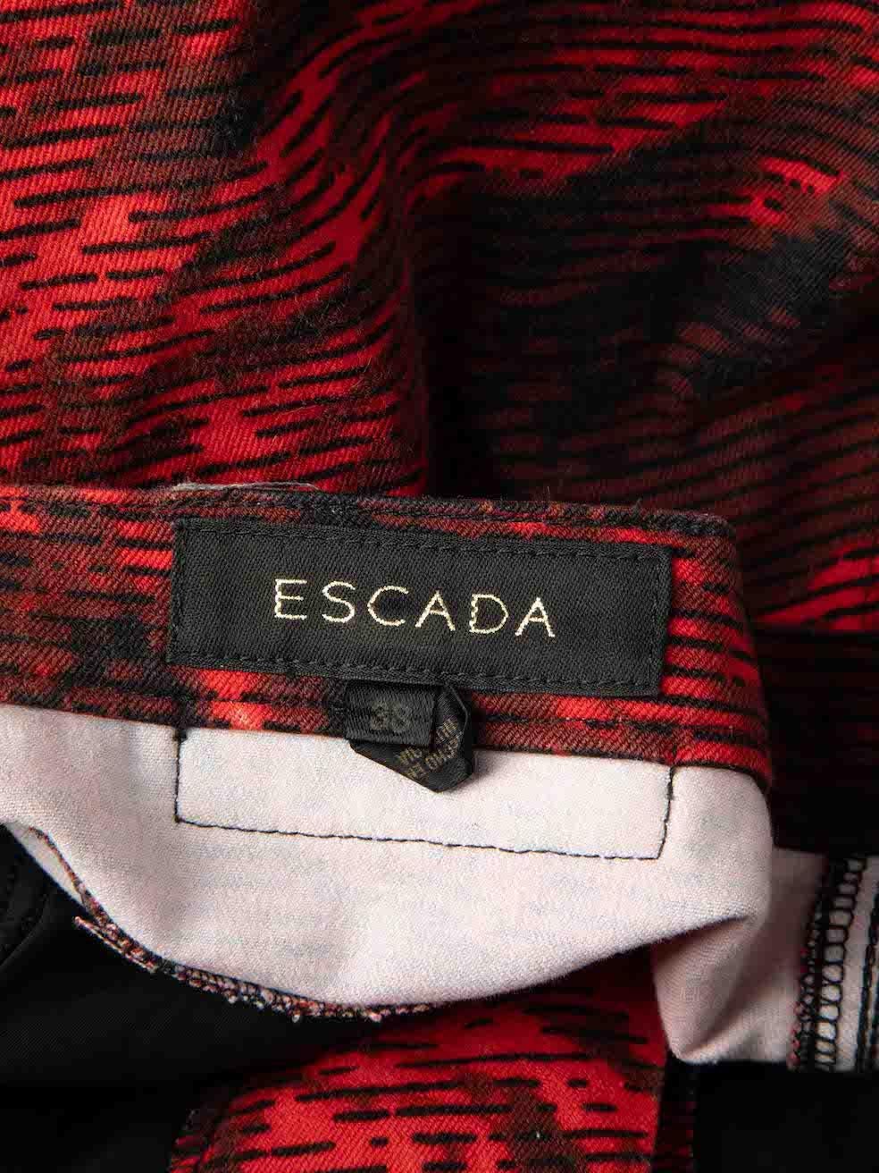 De las mujeres Pantalones capri con estampado gráfico rojo Escada Talla M en venta