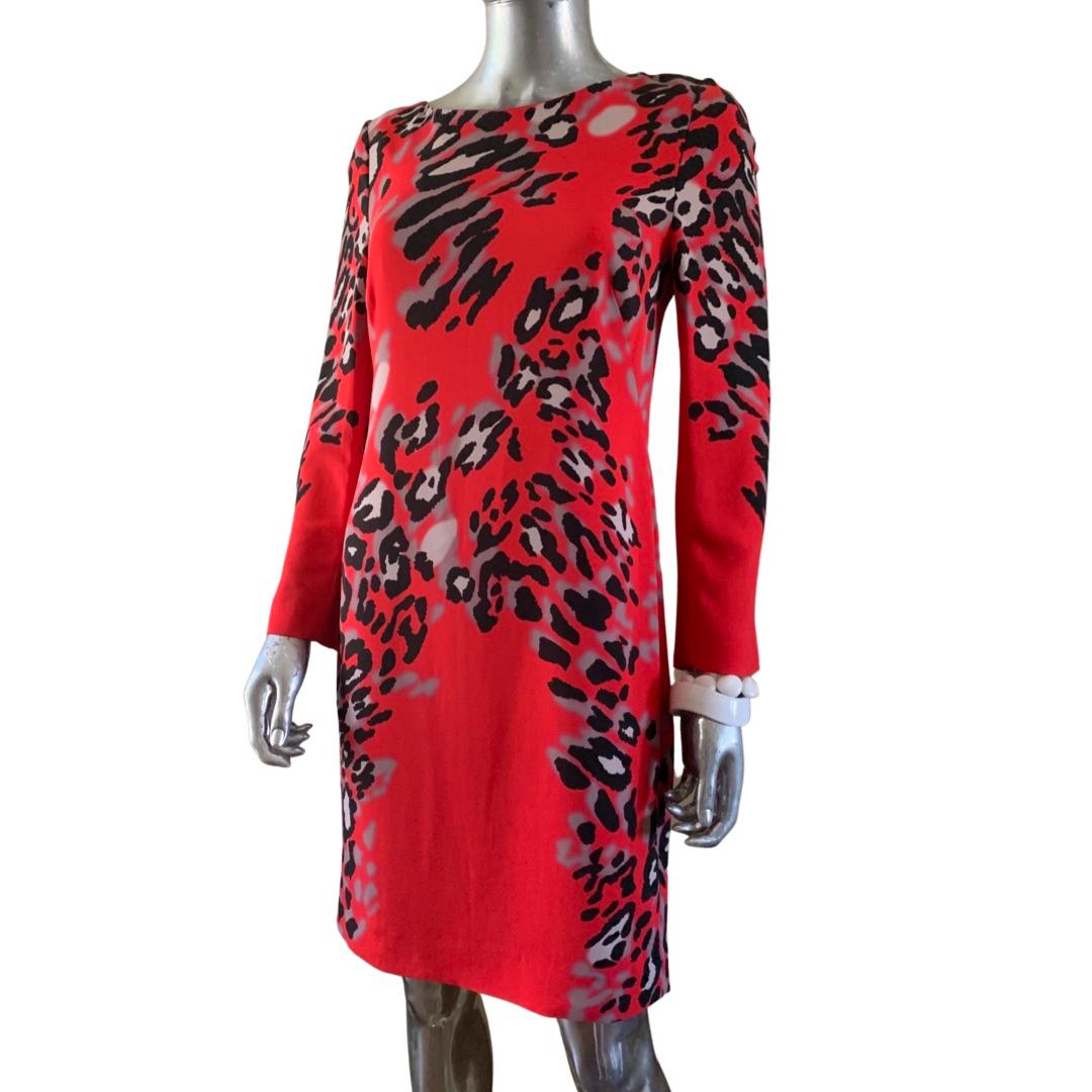 Escada Red Leopard Long Sleeve Chemise Dress, Size 36/6 For Sale 2